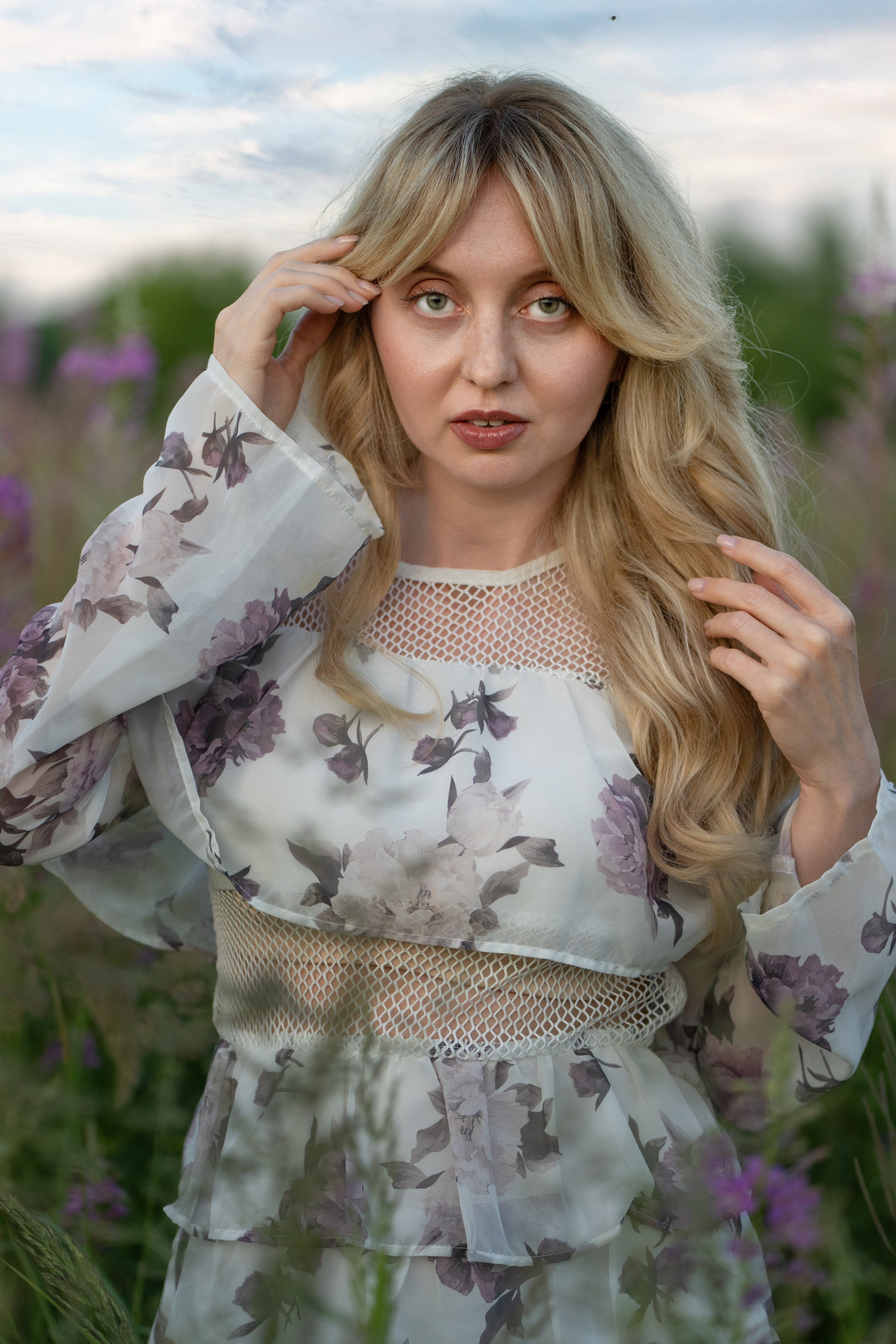 Смешанное цветение и зелень. Главная