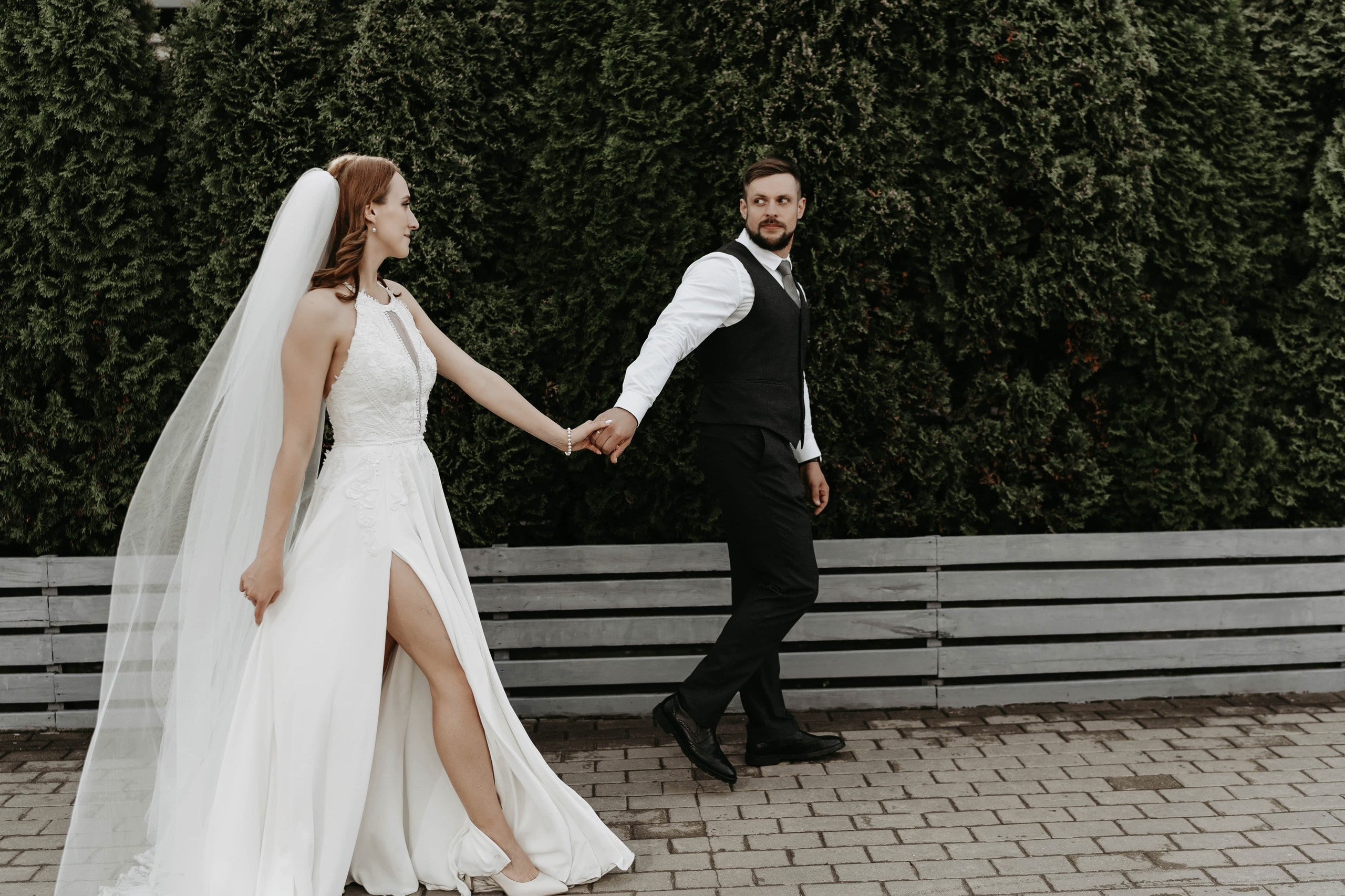 Примеры свадебных платьев. Модельер Евгений Бременев