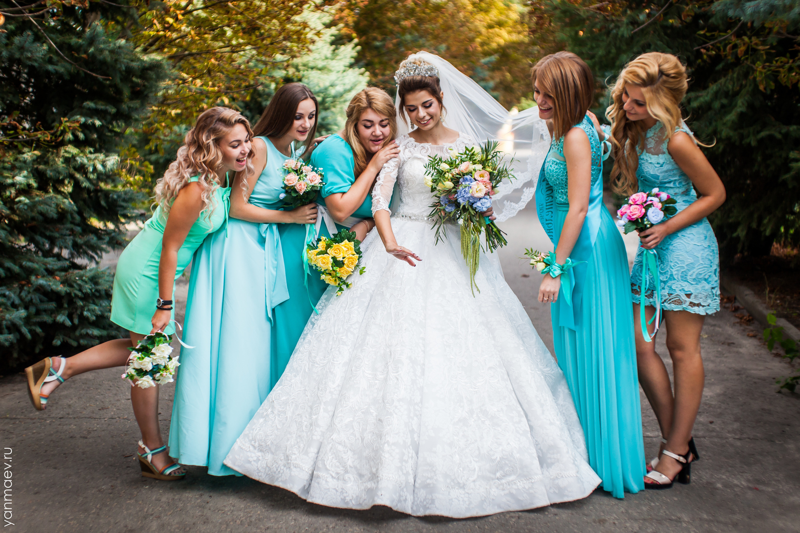 Свадебное портфолио фотографа. Свадебная, репортажная и бизнес съёмка в Ростове-на-Дону