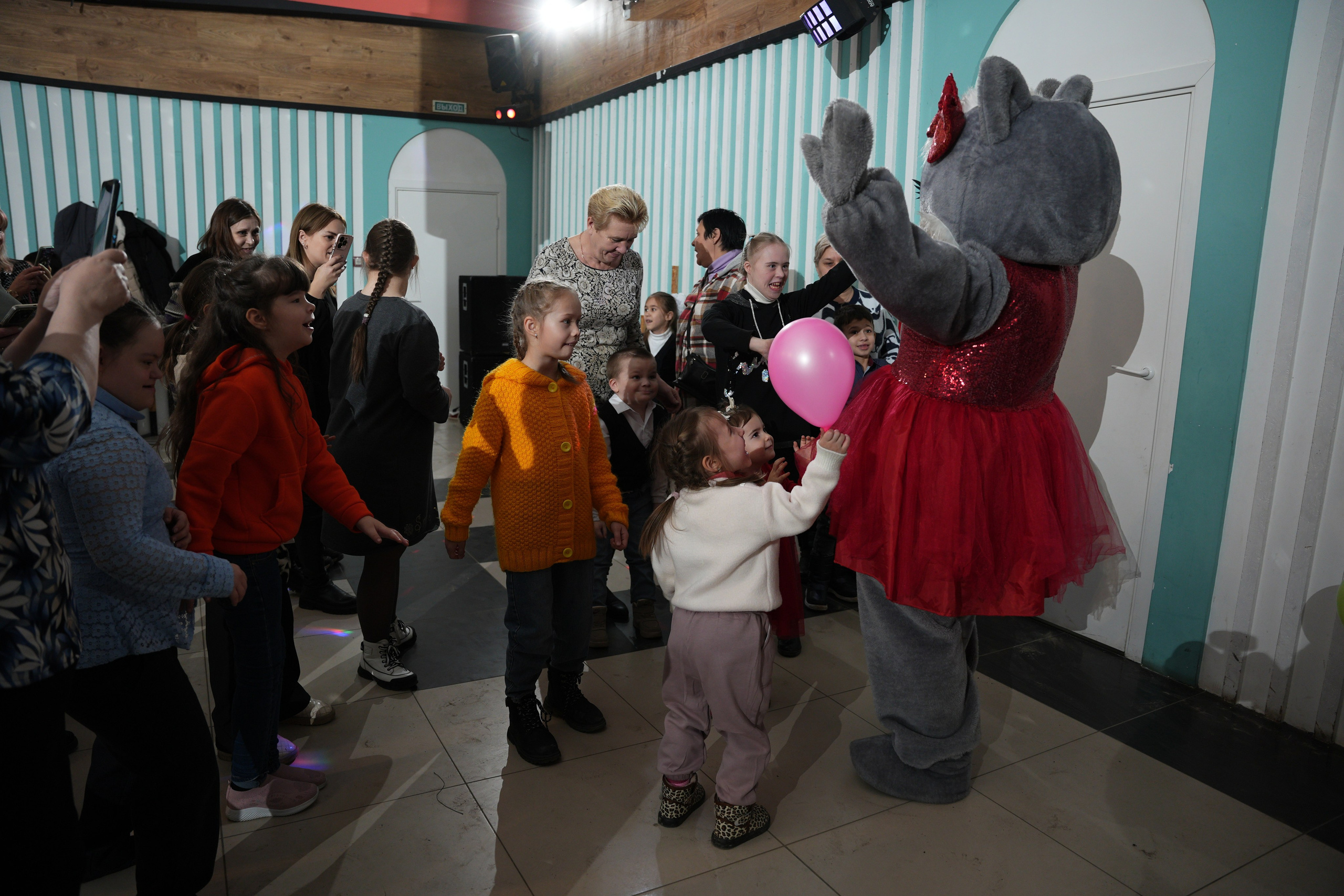 «Ты в этом мире не один " социально благотворительное мероприятие. Ольга Плаксина фотограф в Саратове