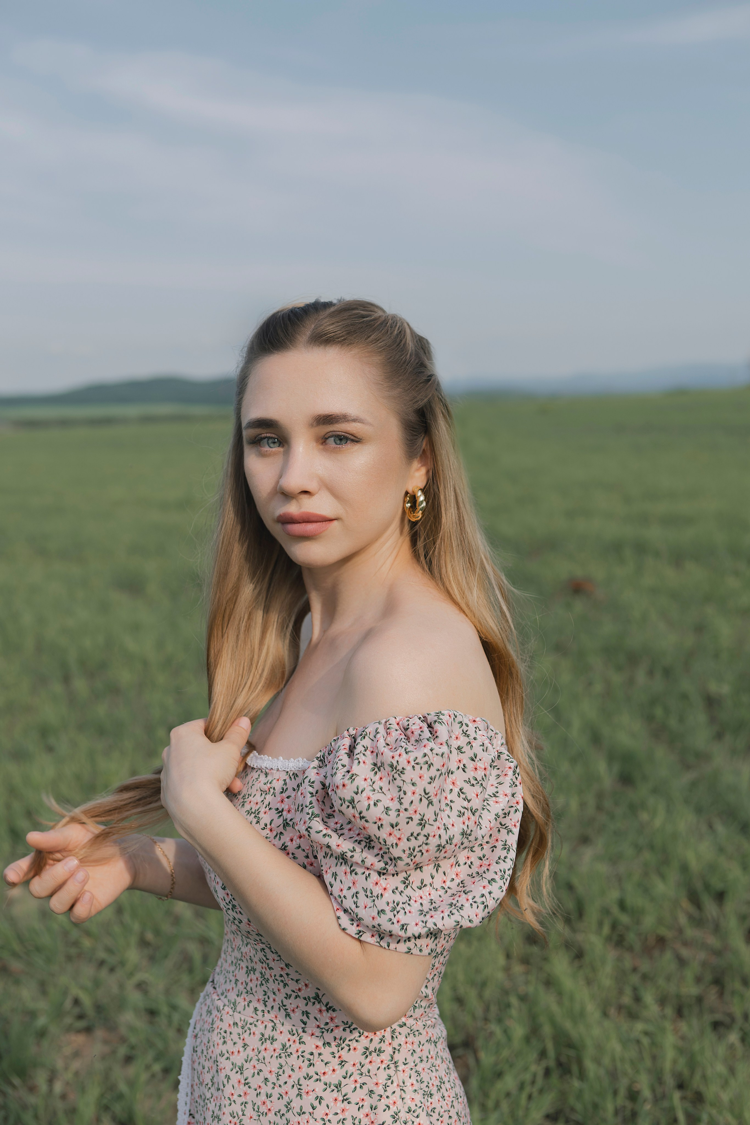 Надя и персики. Фотограф Лесозаводск/Хабаровск