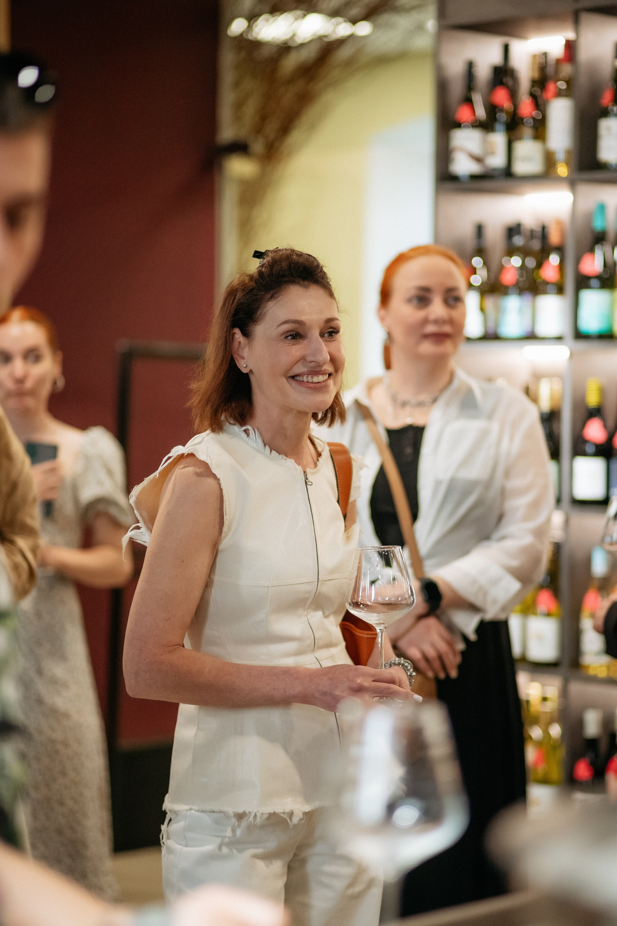 BY SIMPLE ВИНОТЕКА — ОТКРЫТИЕ. СВОИ. ФОТООТЧЕТЫ-СОБЫТИЯ-МЕСТА