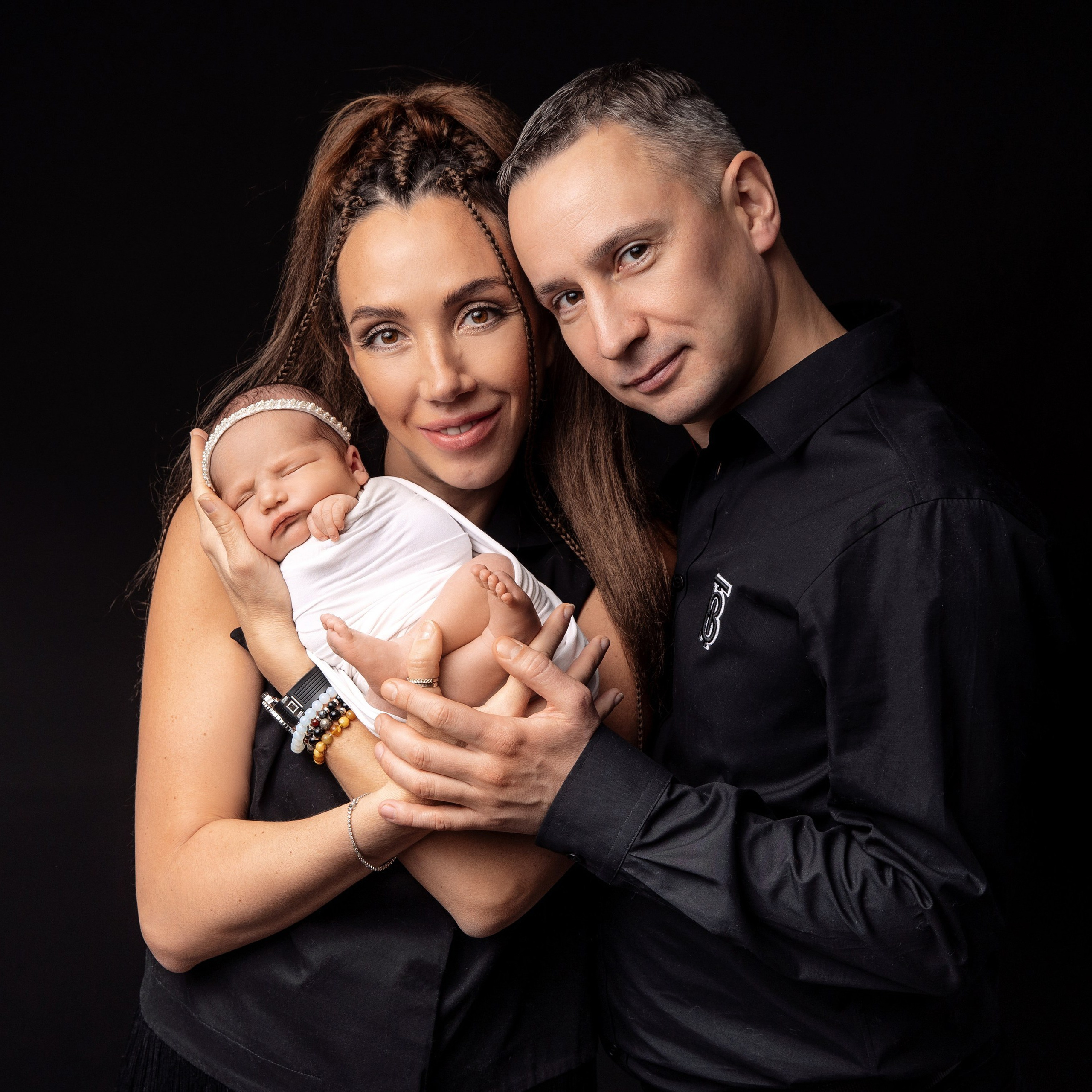 Кадры с родителями. Фотограф новорожденных, семейный фотограф в Санкт-Петербурге