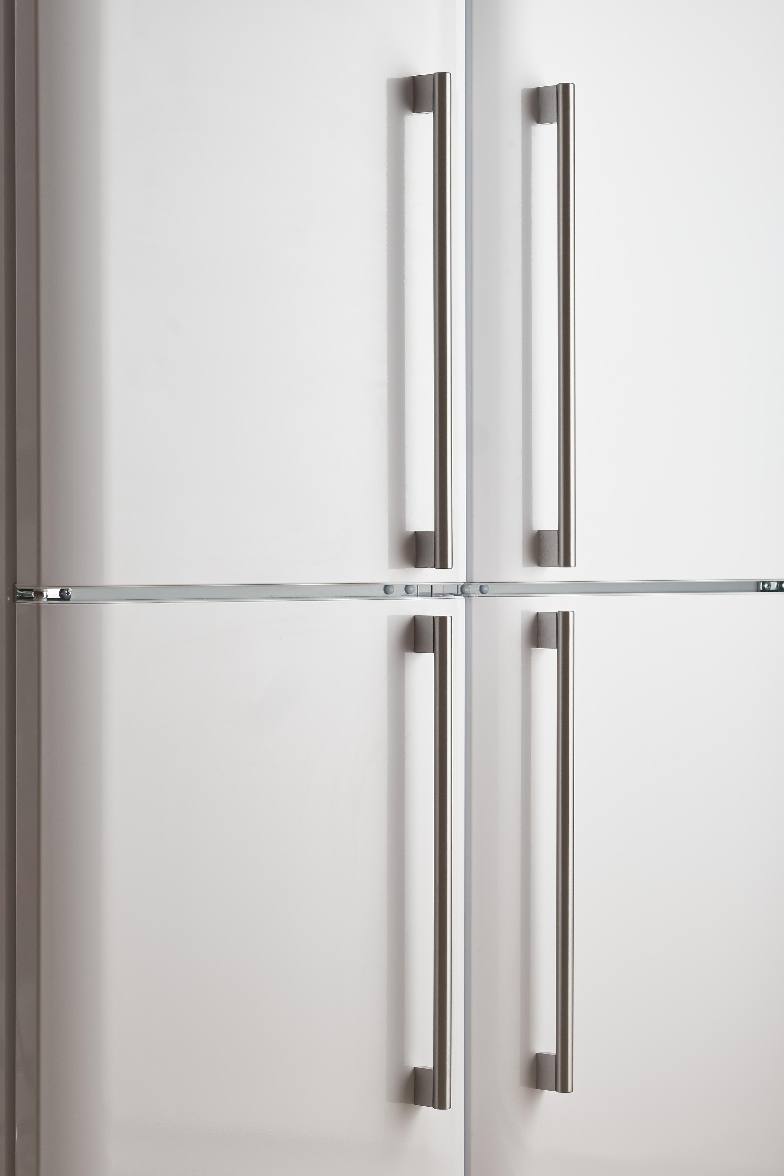 Предметная фотография. Oleg Samoilov is a documentary photographer for brands that value an honest story