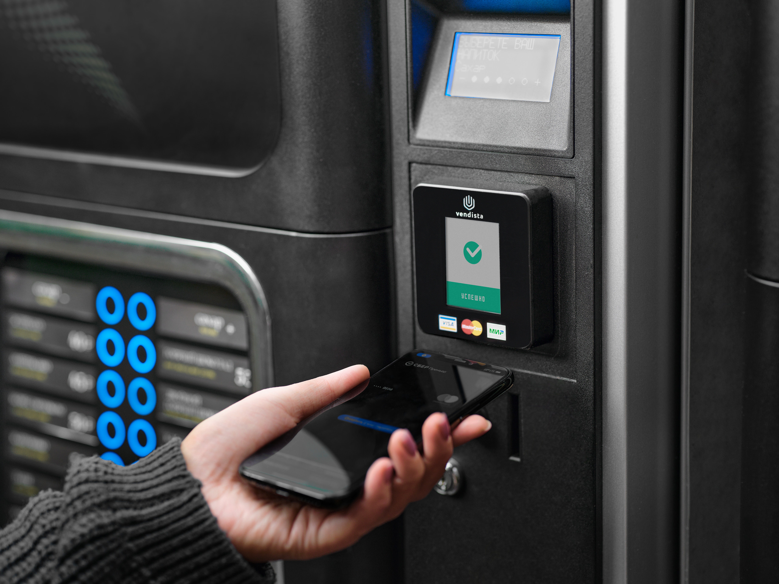 Предметная фотография. Oleg Samoilov is a documentary photographer for brands that value an honest story