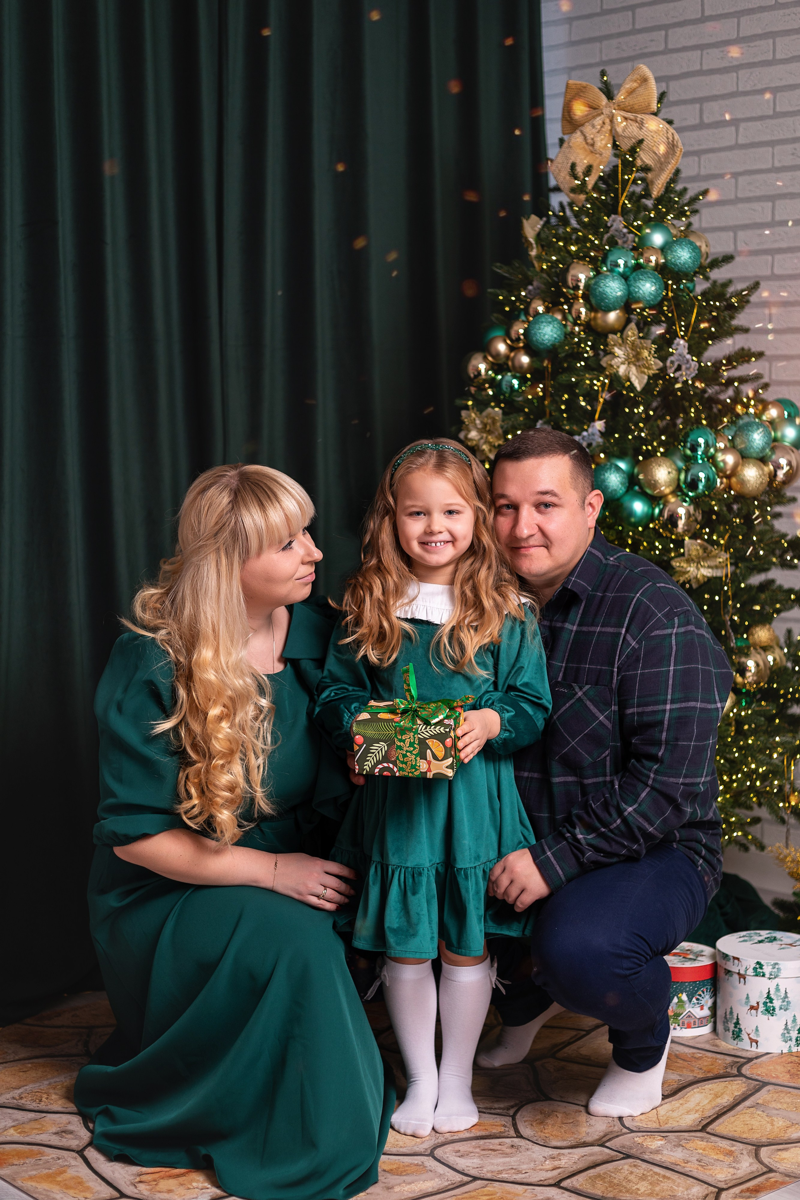 Новый год 2026. ФОТОГРАФ НА ГОДИК, БЕРЕМЕННОСТИ, НОВОРОЖДЕННЫХ, КРЕЩЕНИЯ МОСКВА