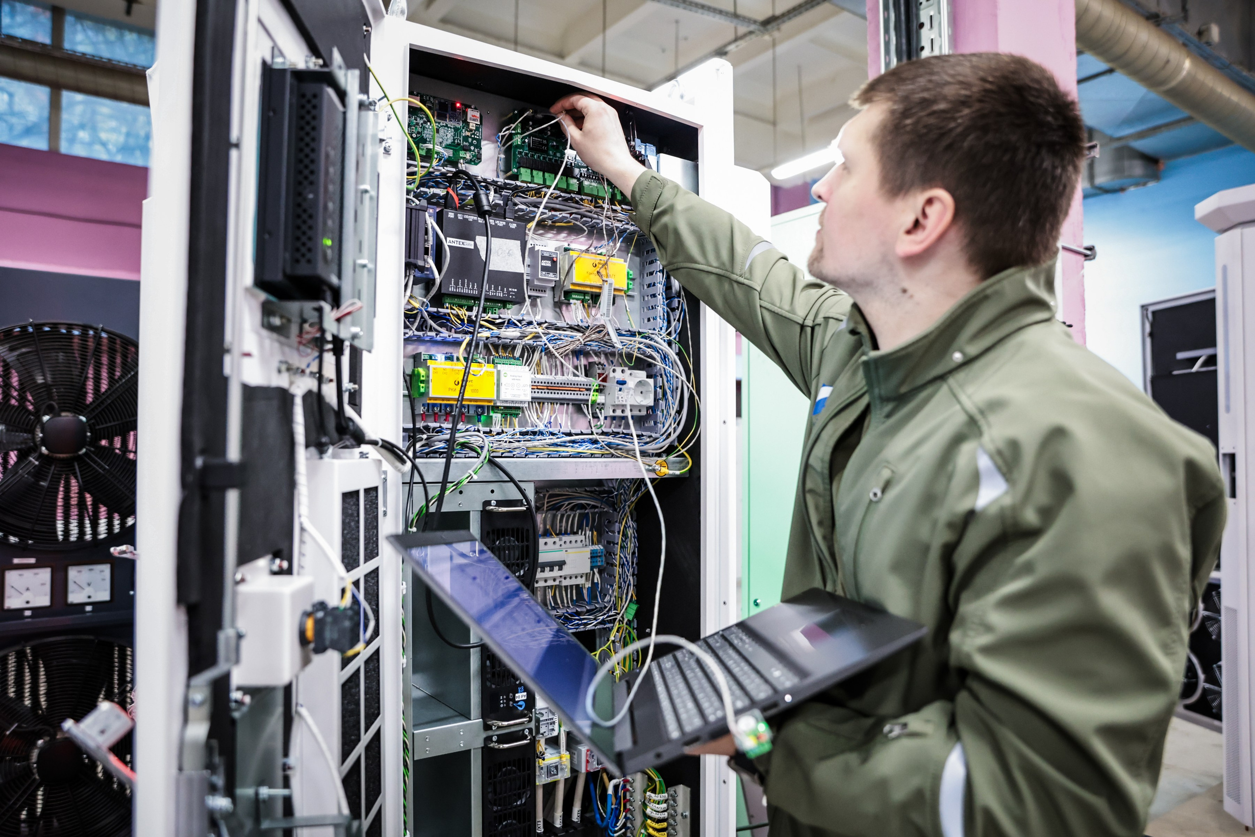 Производство. Роман Наумов профессиональный фотограф