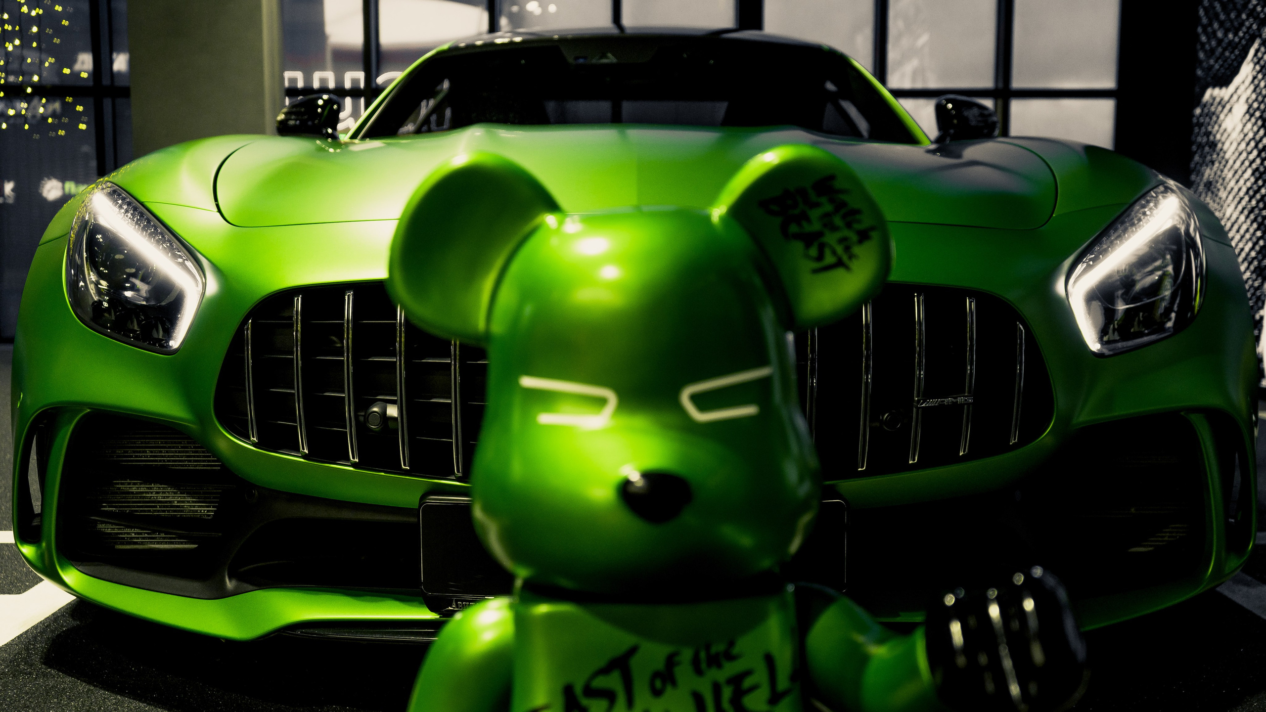 Фотосъёмка для Бизнеса на Пхукете – контент для продвижения, рекламы и маркетинга. Ян Долматов — фотограф, видеограф и продюсер на Пхукете, Таиланд