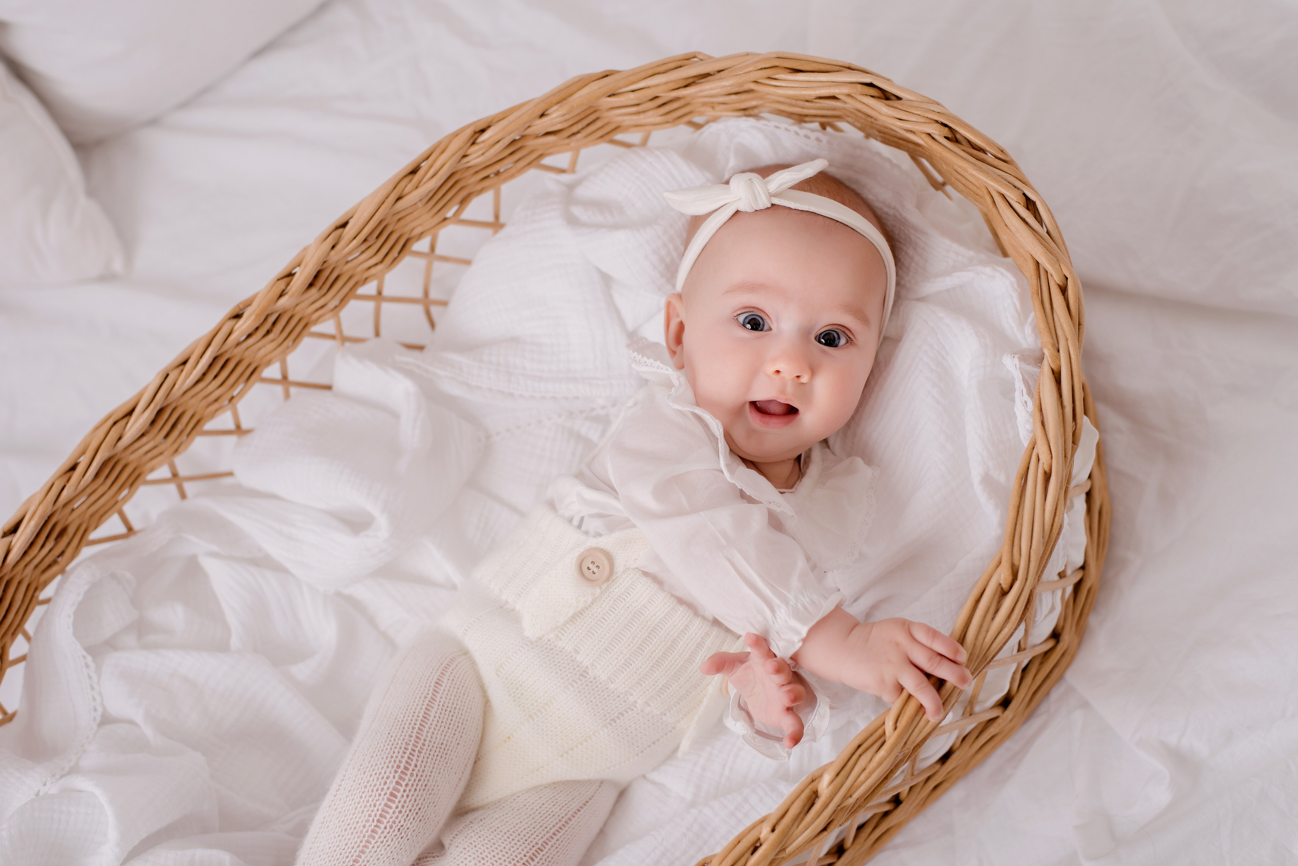 София 4 месяцев. Детский фотограф в Долгопрудном и Москве