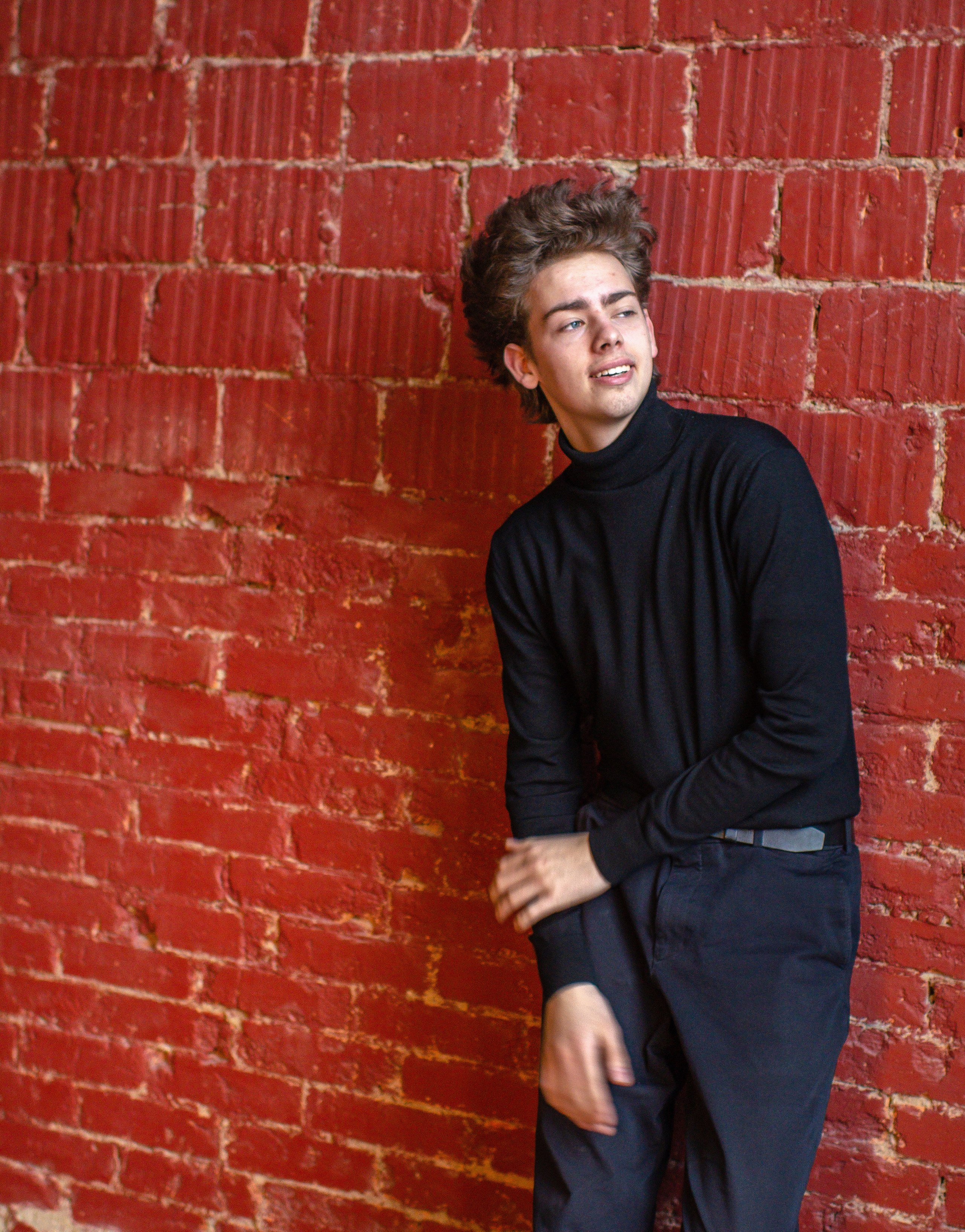 Roman actor portfolio. Family, portrait, content photo in Costa Rica Evgeniya Besprozvannykh