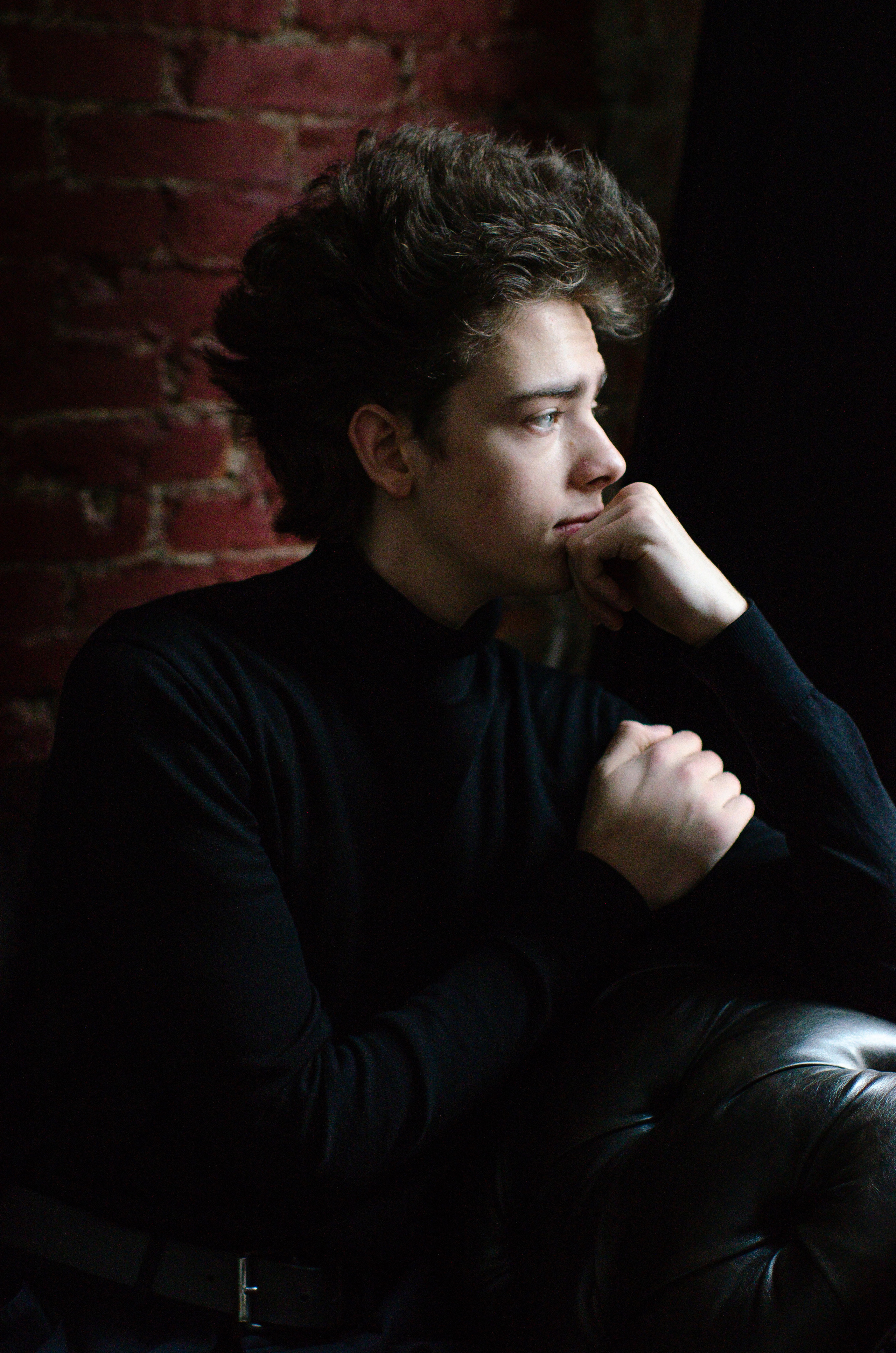 Roman actor portfolio. Family, portrait, content photo in Costa Rica Evgeniya Besprozvannykh