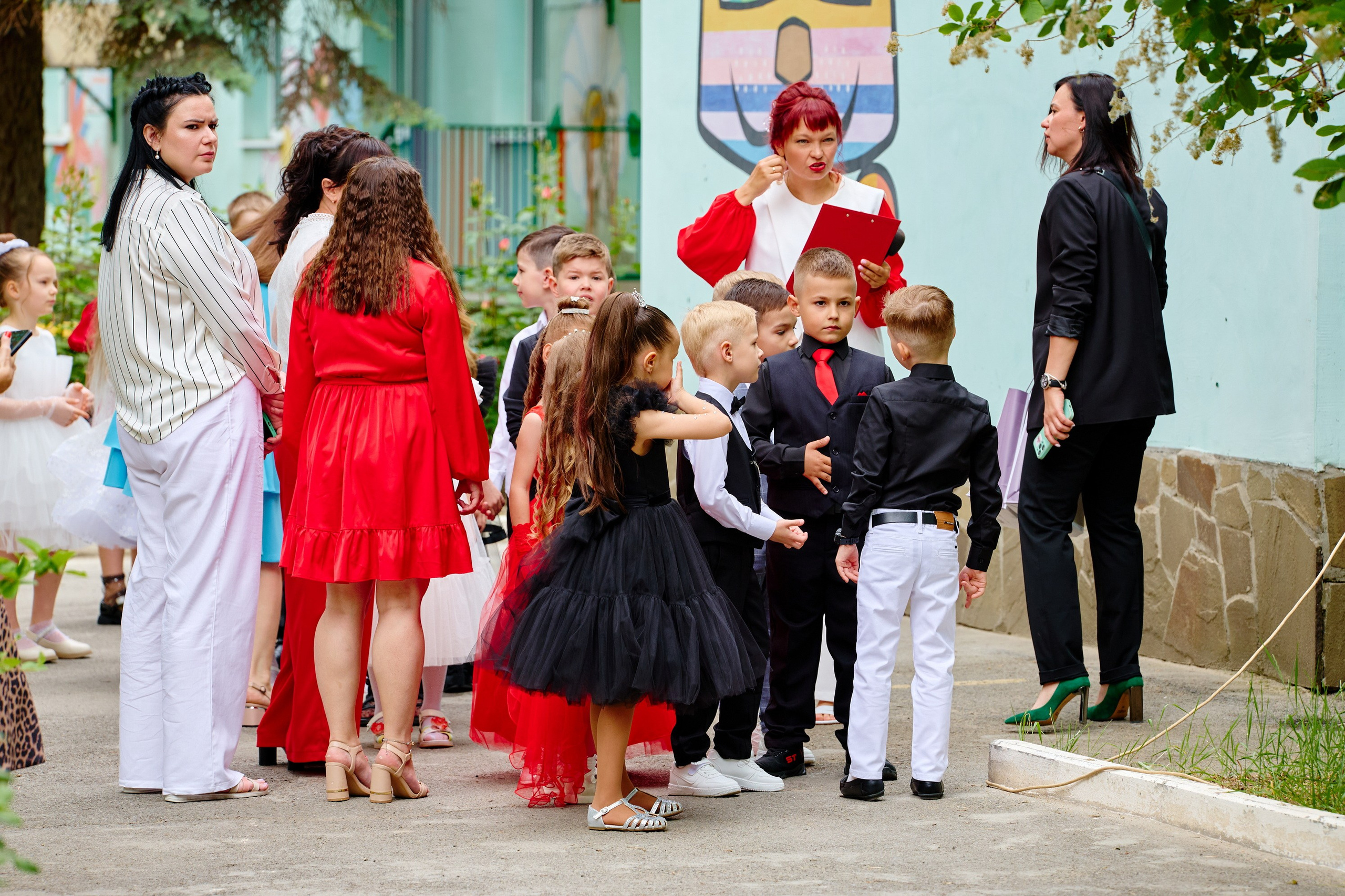 Выпускной 45 сад. Фотограф Выпускные альбомы Таганрог Сергей Коробченко