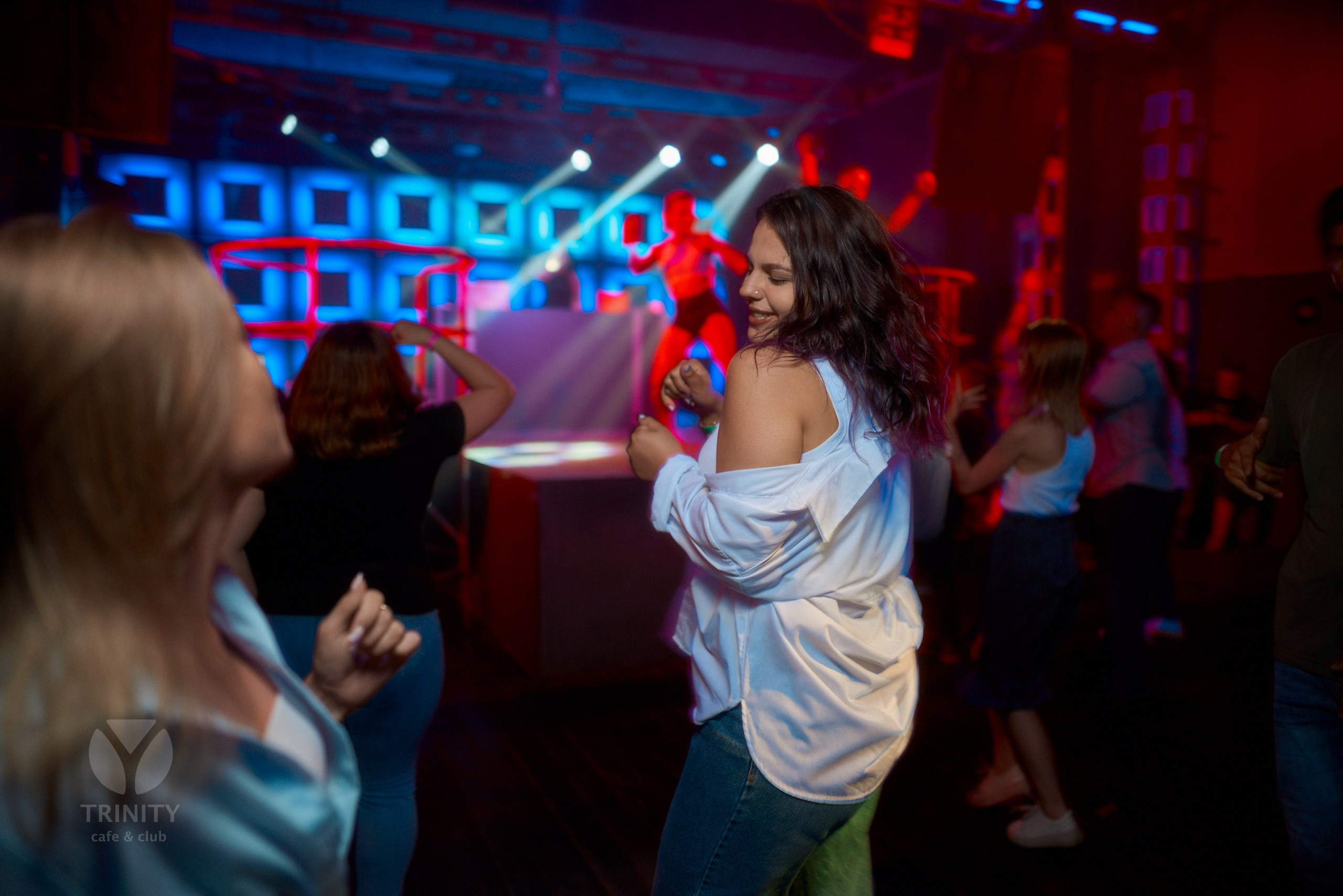 Клуб Тринити в Торжке. Павленко Дмитрий фотограф и видеограф в Торжке