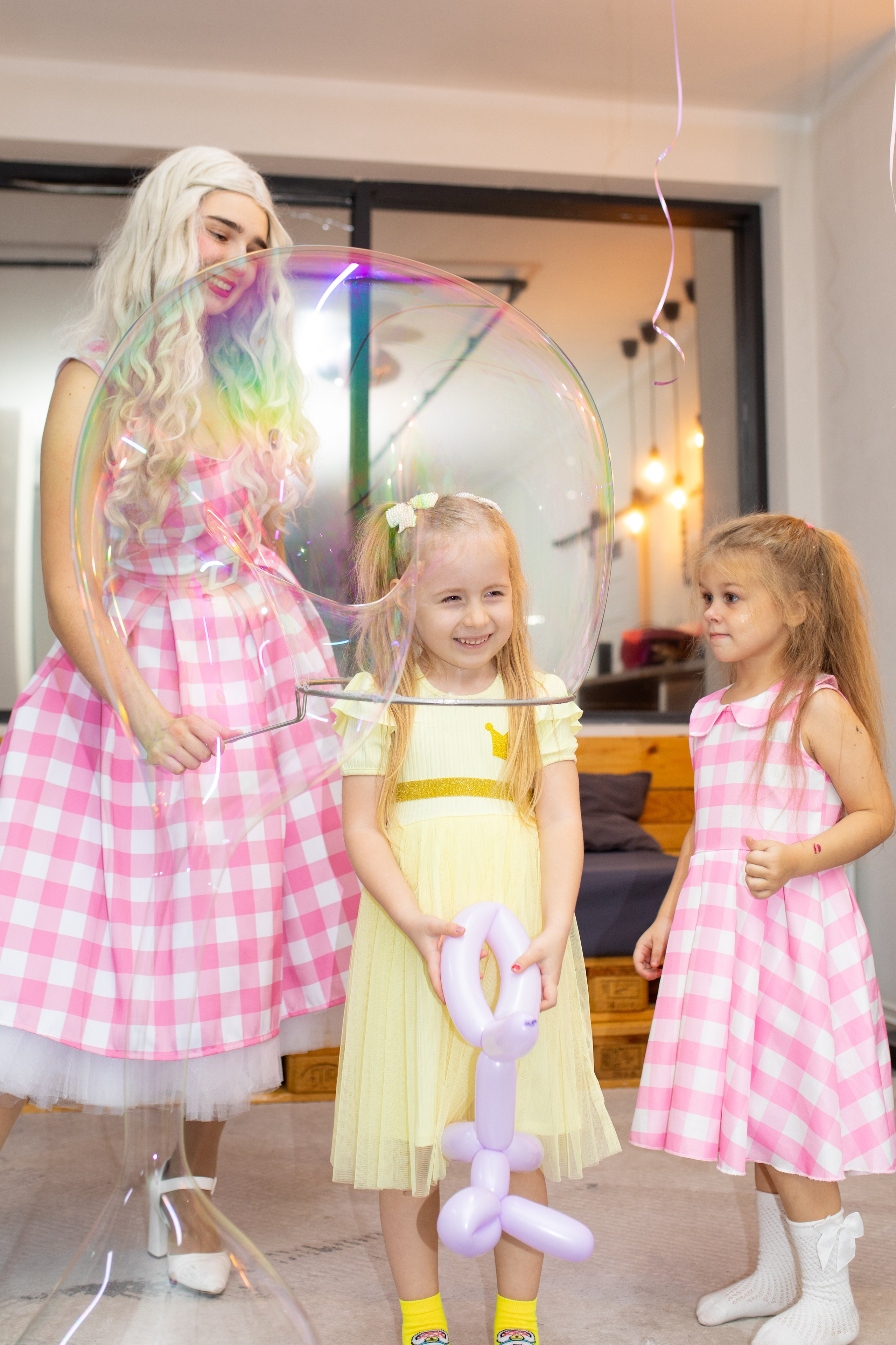 День рождения в стиле Барби. Лофт «Облака». Фотограф в Новосибирске Ася Зверева