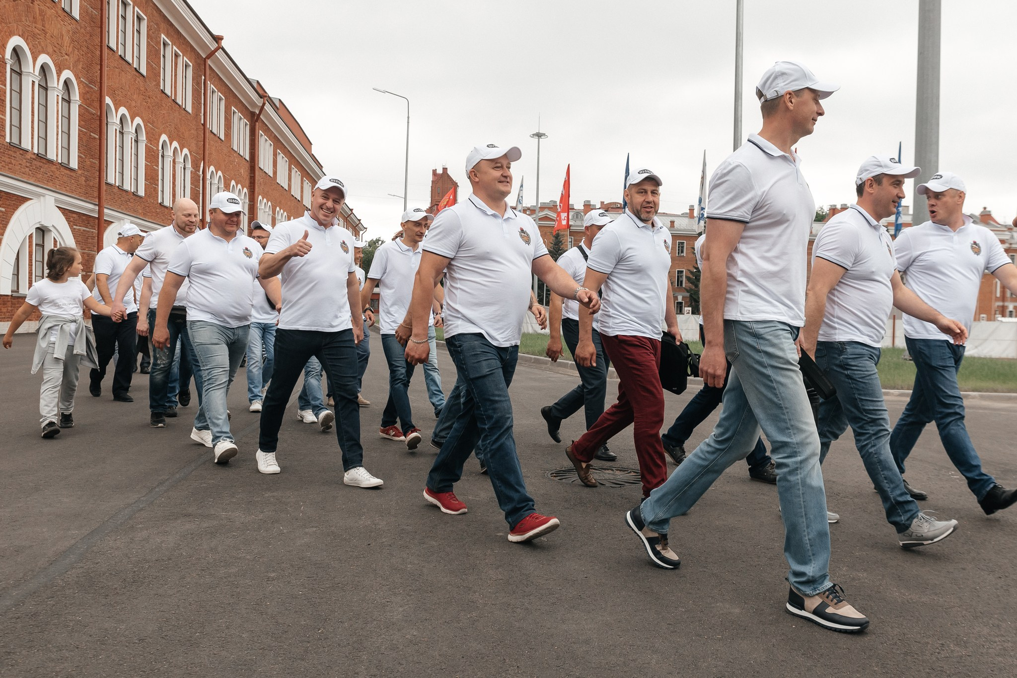 Встреча выпускников, выпуск 2001 г. Свадебный и семейный фотограф из Санкт-Петербурга Климов Анатолий
