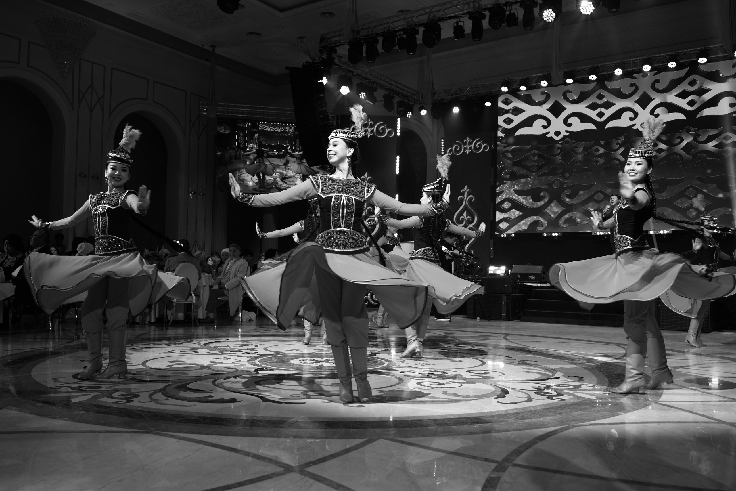 Seriya Qyz Uzatu Raushan. Wedding and reportage photographer in Аstana — Аdilkhan Ilyassov