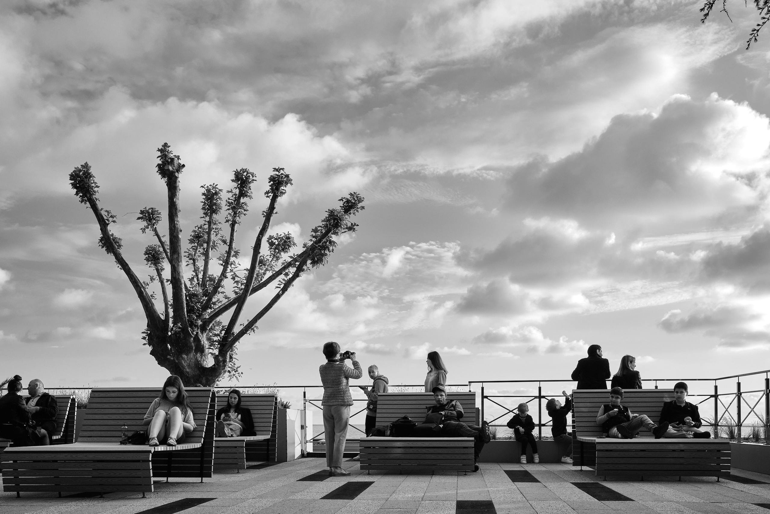 The Riviera beach was opened in Sochi after the 2nd stage of reconstruction. View from the new walking area towards the sea. (В Сочи открыли пляж Ривьера после 2 этапа реконструкции. Вид с новой прогулочной зоны в сторону моря.)