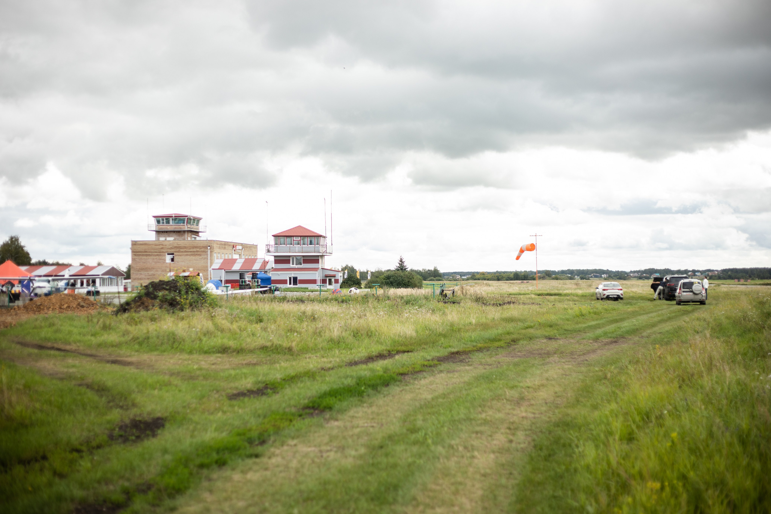 УЗСТ- Корпоративный тимбилдинг на аэродроме. Репортажный и свадебный фотограф в Челябинске Елисеев Павел