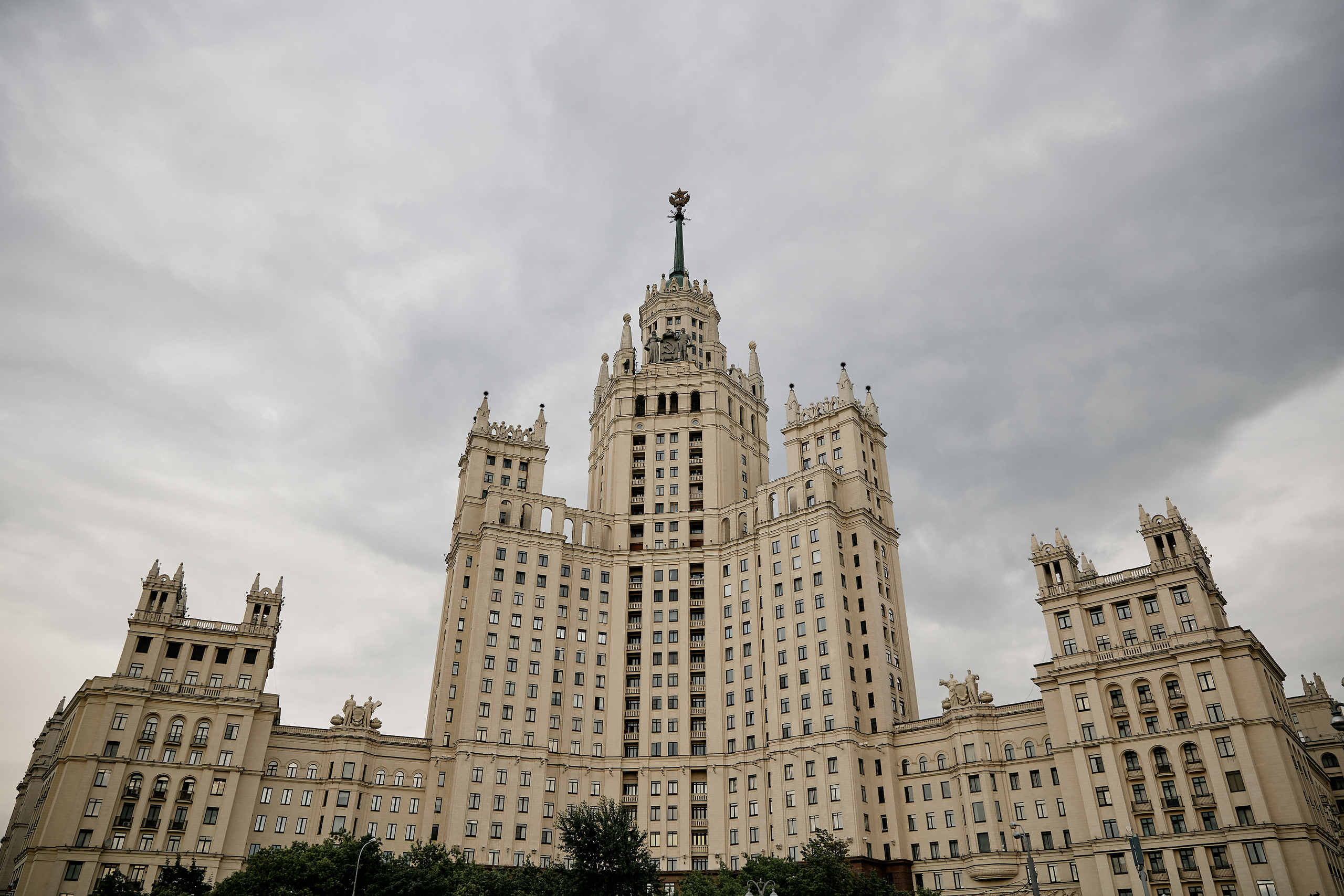 Прогулка — Ирина и Антон. Свадебный фотограф Москва Калуга