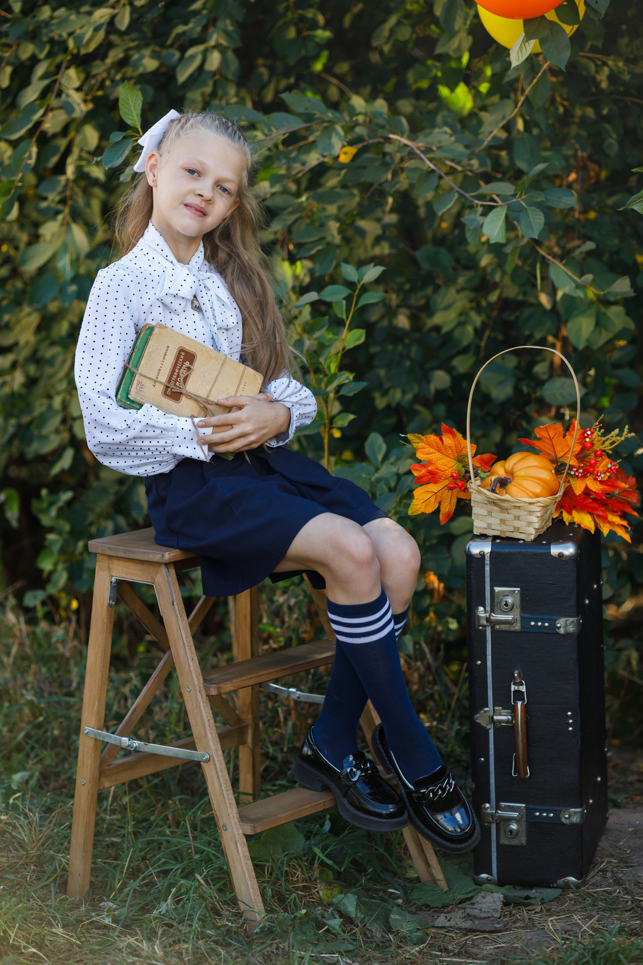 Школьная осенняя фотосессия. Профессиональная фото и видеосъемка. Москва