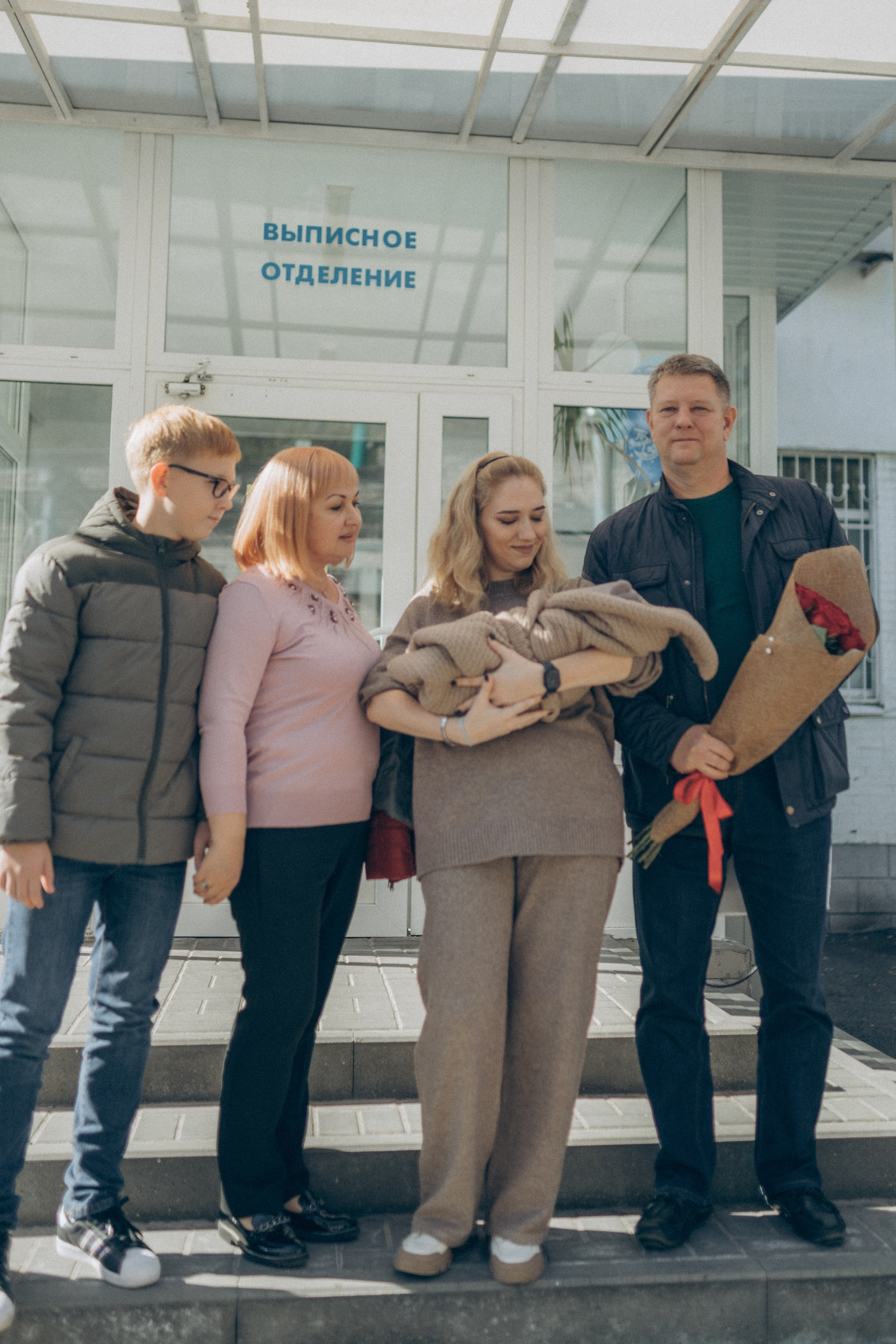 Выписка Глебушки. Семейный фотограф и фотограф на роды в Ростове-на-Дону Мухина Виктория