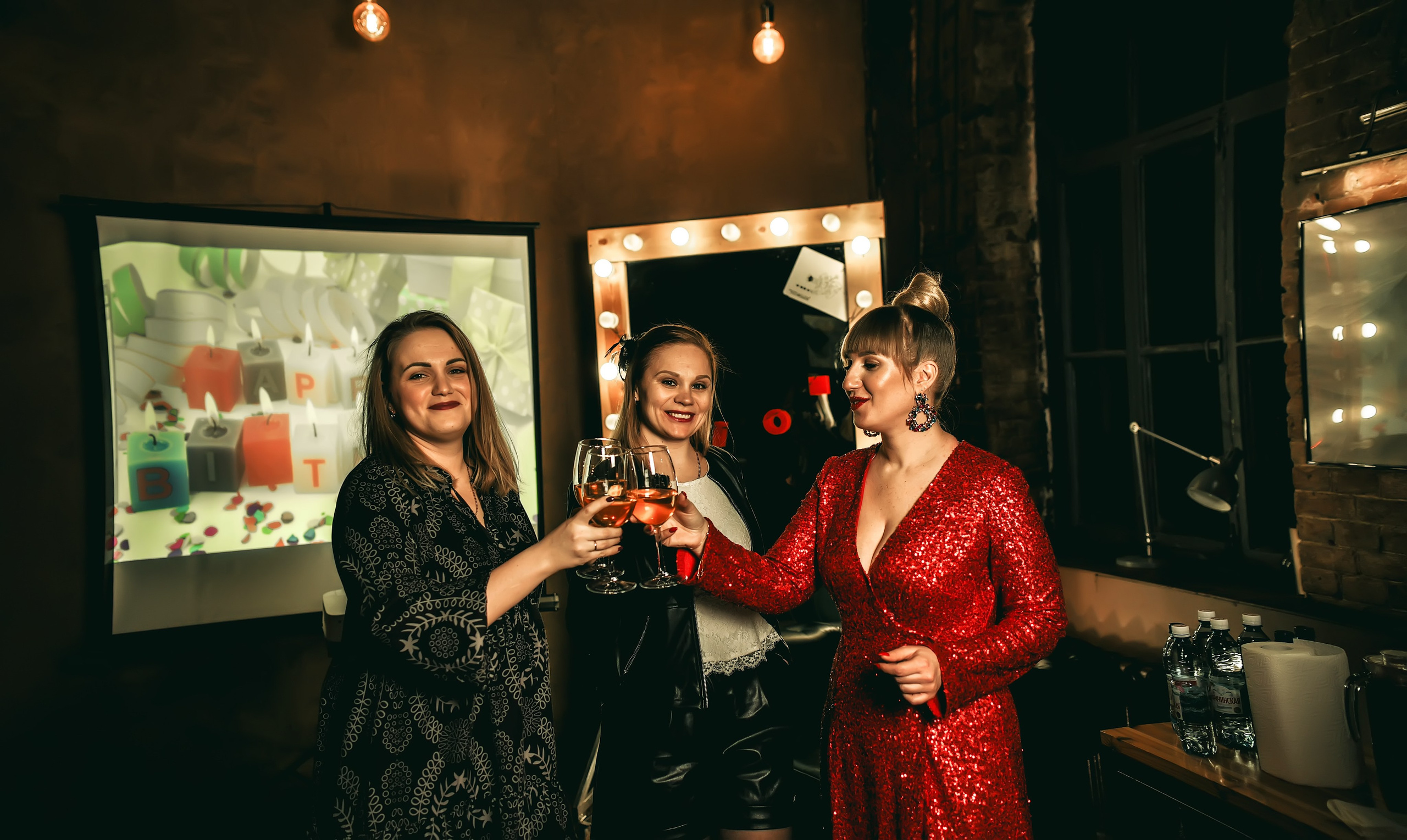 Тематическая вечеринка на юбилей 35 лет. Свадебный, семейный, детский, контент фотограф в Омске Максим Ильин