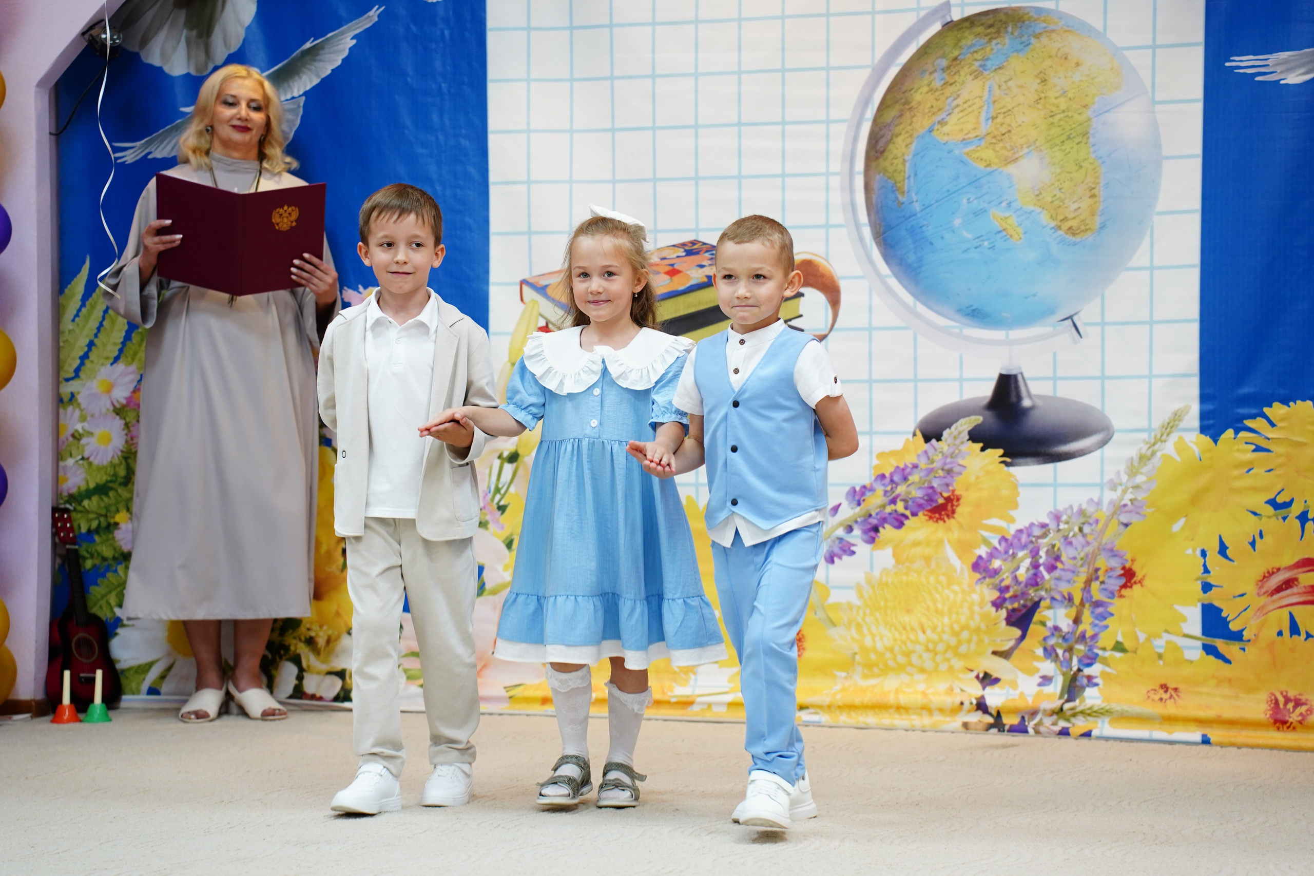 Репортажная съемка /Выпускной//. MEMENTO.Выпускные альбомы, школьные, юбилейные и другие книги. Ростов-на-Дону