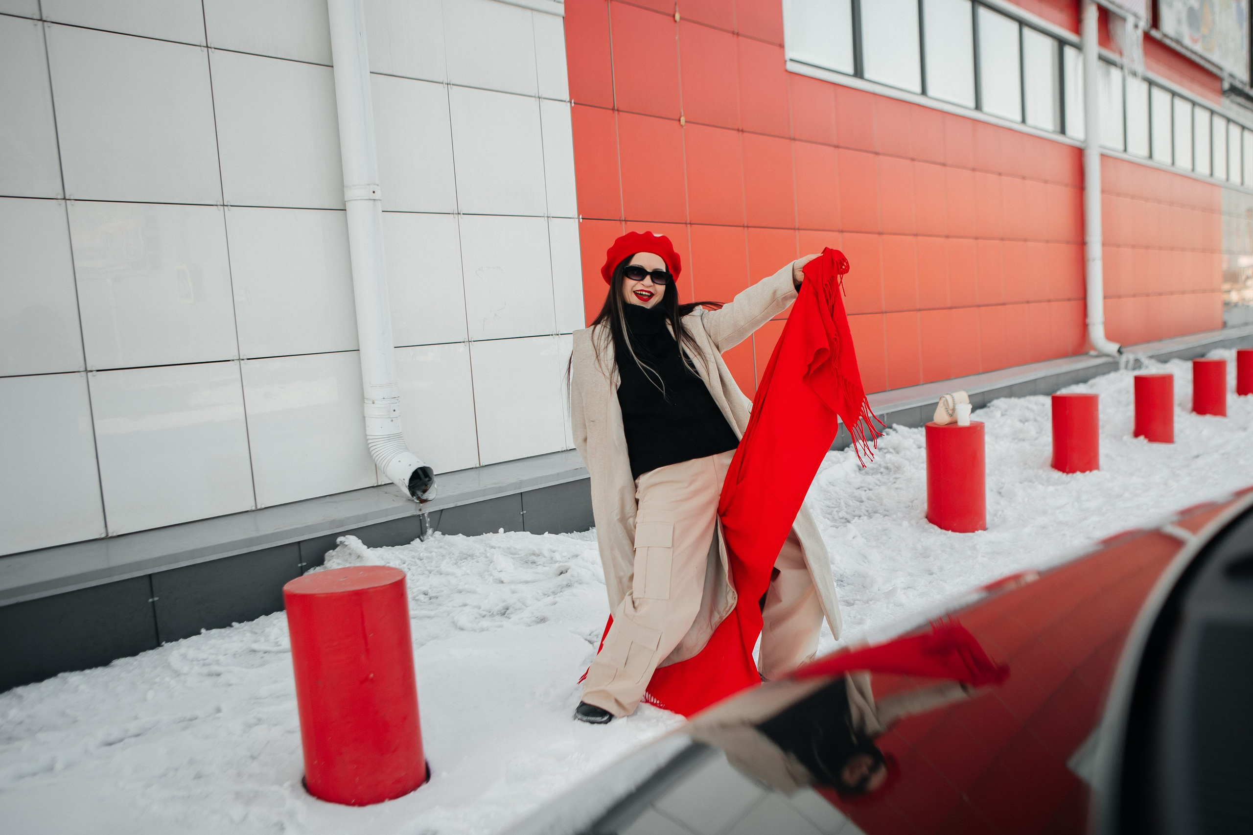 Фотосессия девушки в красном. Дарья Белякова. Свадебный, детский и семейный фотограф в городе Бийск