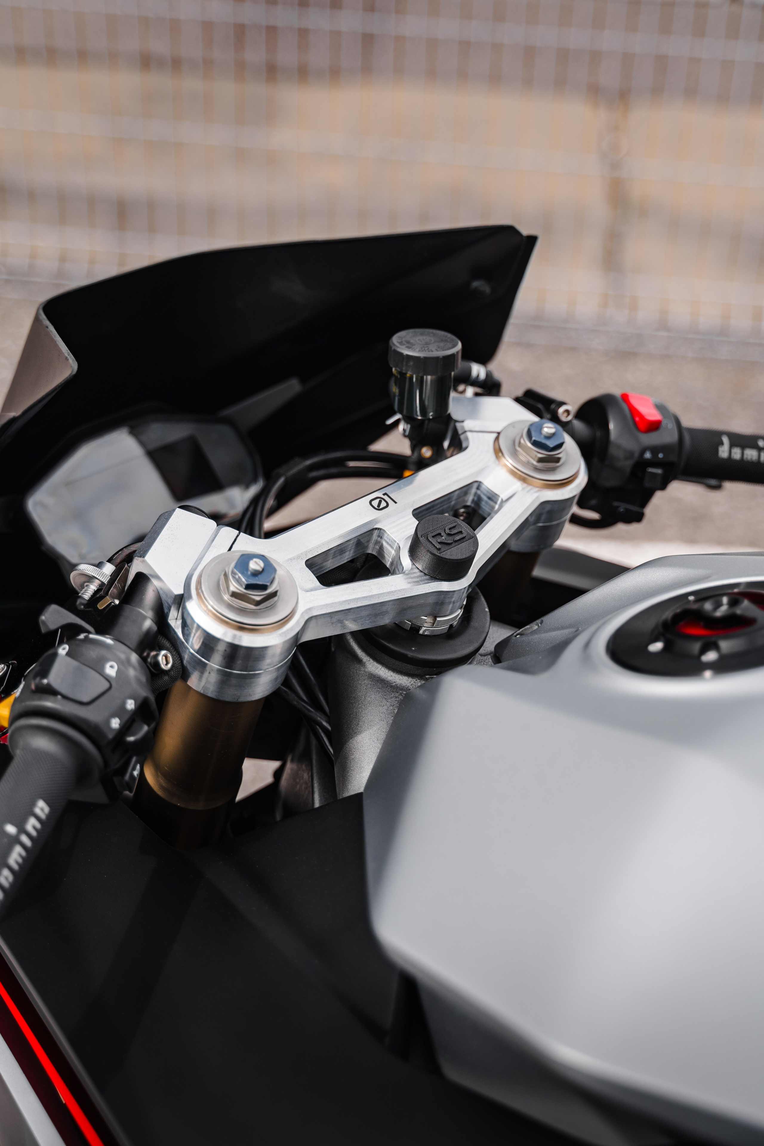 RAZR Custom. Автомобильный и просто лучший фотограф в Сочи Nikita No Name