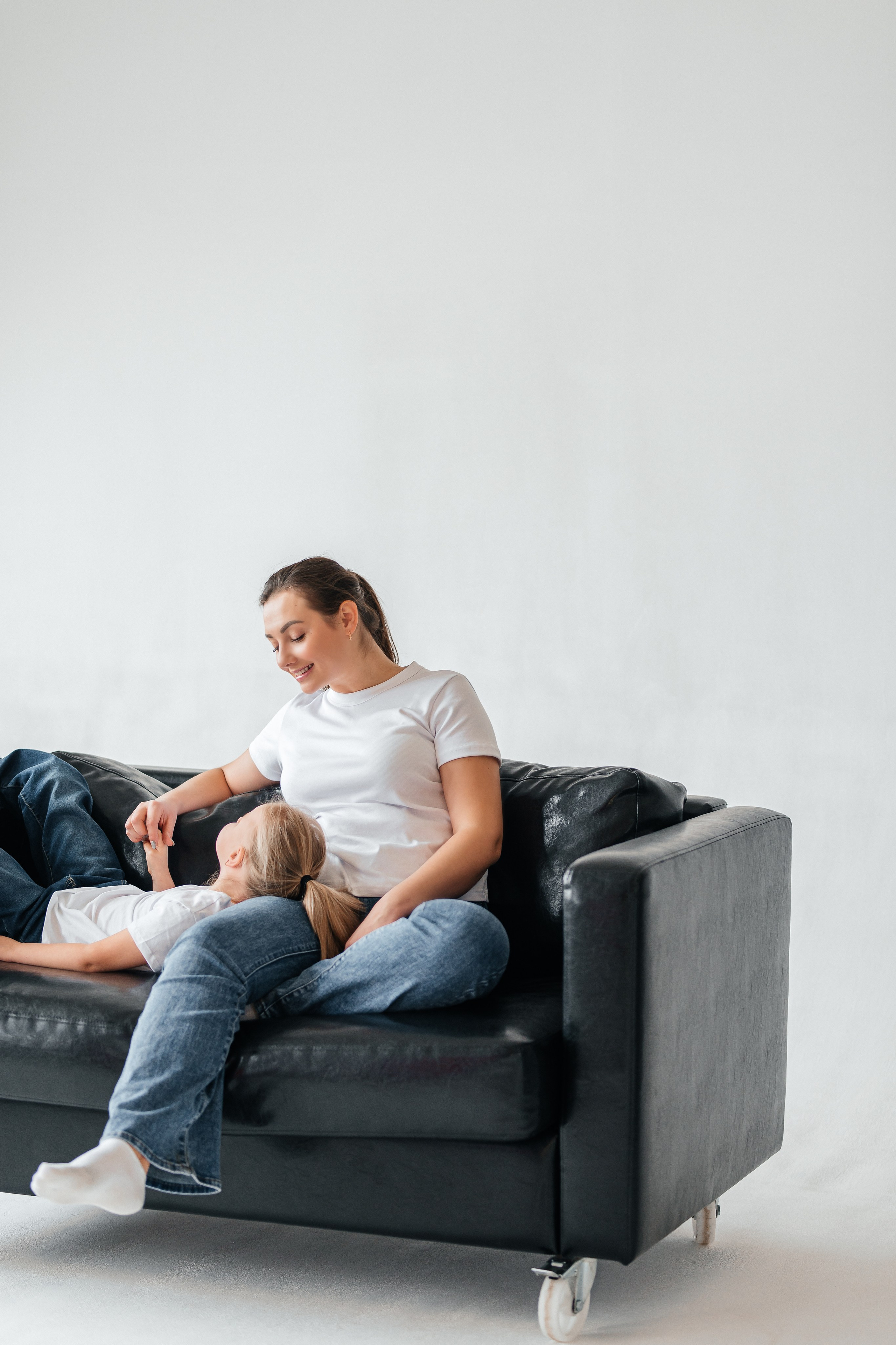 Даша и Арина. Фотограф Таинств Крещения и Венчания в г. Курске