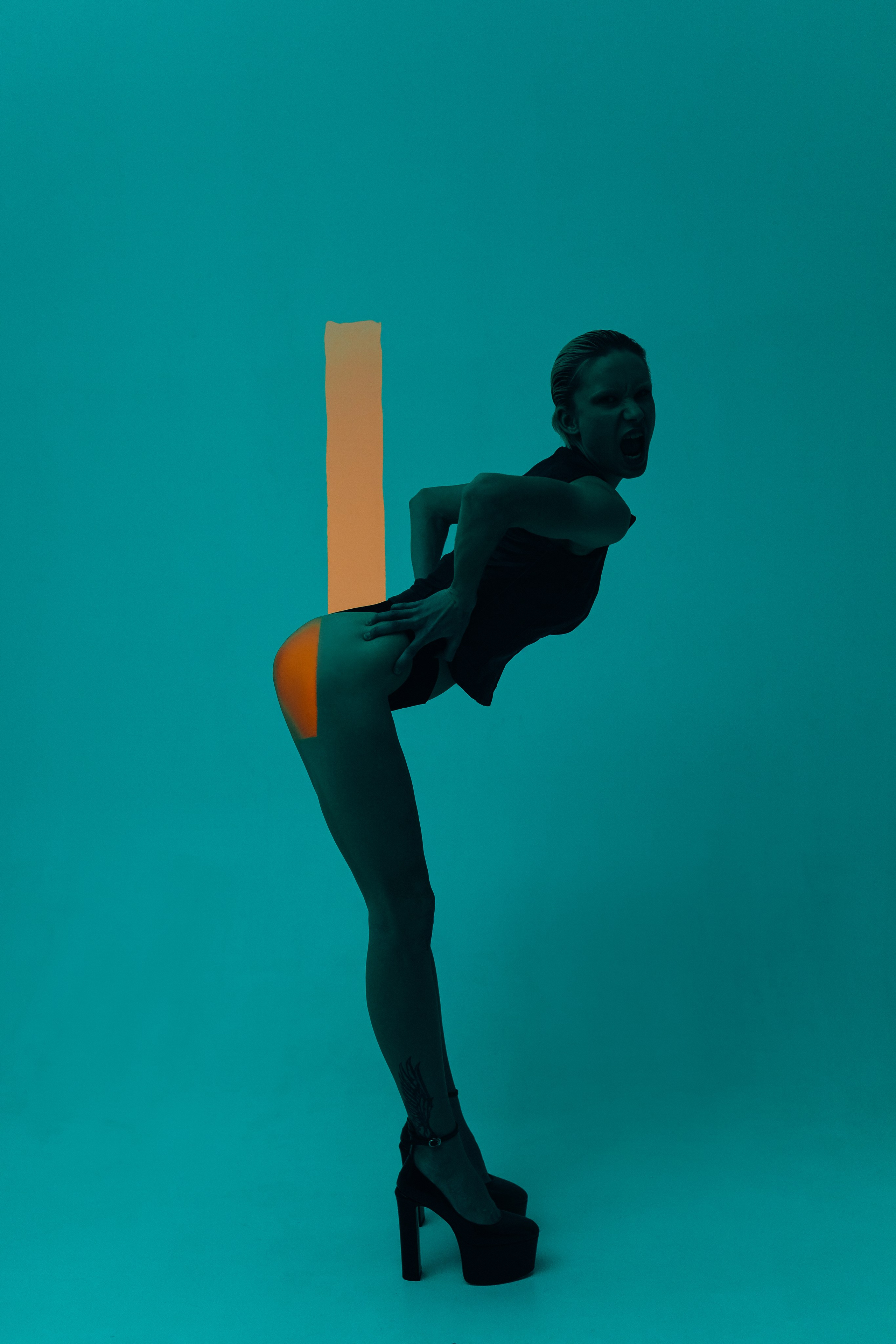 Линии НЮ 18+. Фотограф в Краснодаре Лагунов Владимир