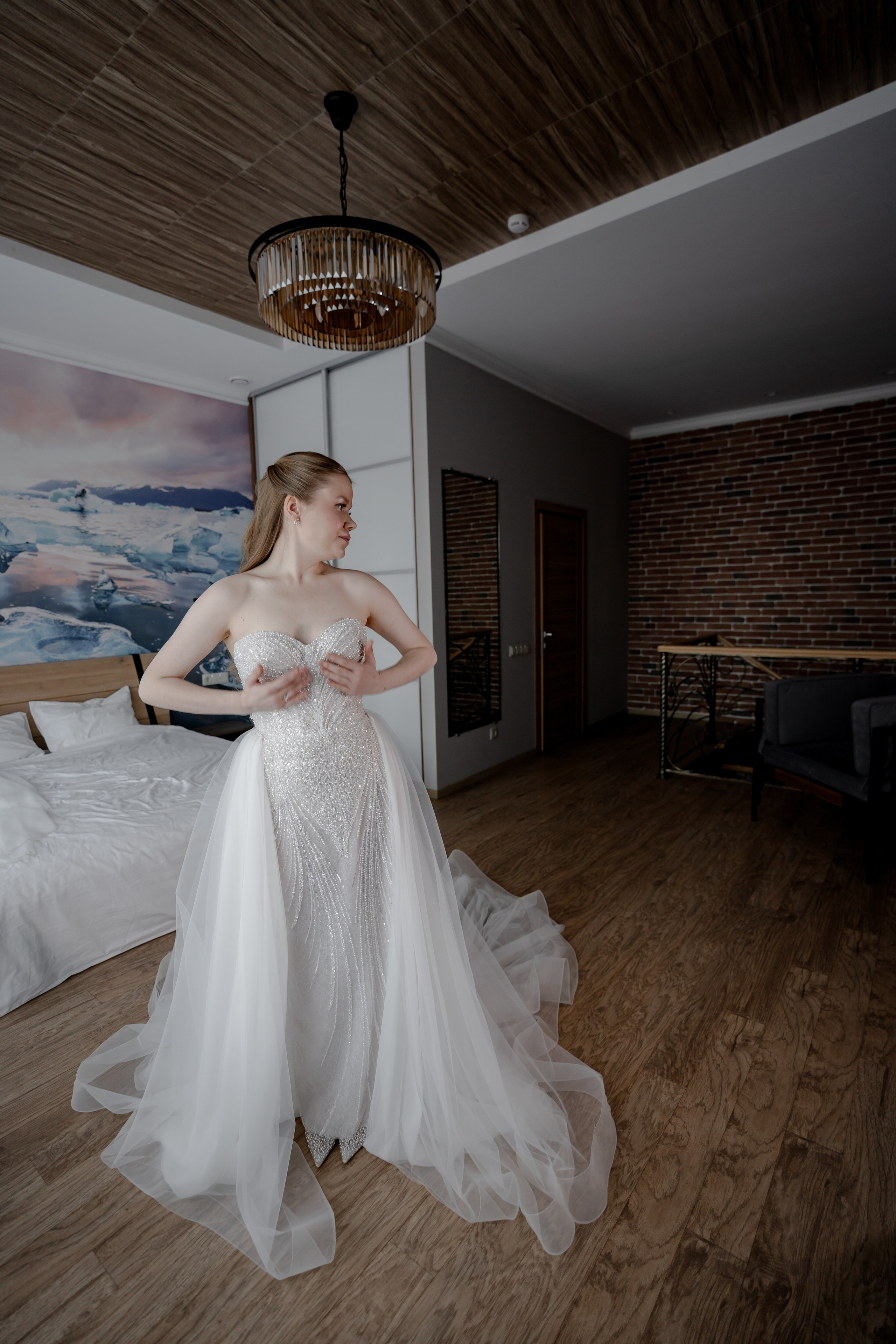 СВАДЕБНАЯ СЬЕМКА СБОРОВ В ОТЕЛЕ И ВЫЕЗД НА ЦЕРЕМОНИЮ (СНЯТО В СИБИРЕ В НИЖНЕВАРТОВСКЕ). Профессиональный фотограф, Санкт-Петербург — Виктория Богомолова