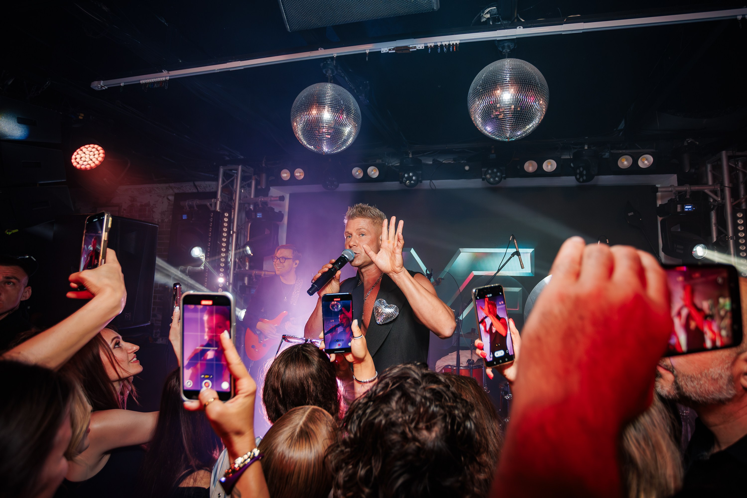 «Митя Фомин"_Чайка на пляже_Ялта_28.06.2025 г. Аминов Руслан | Фотограф