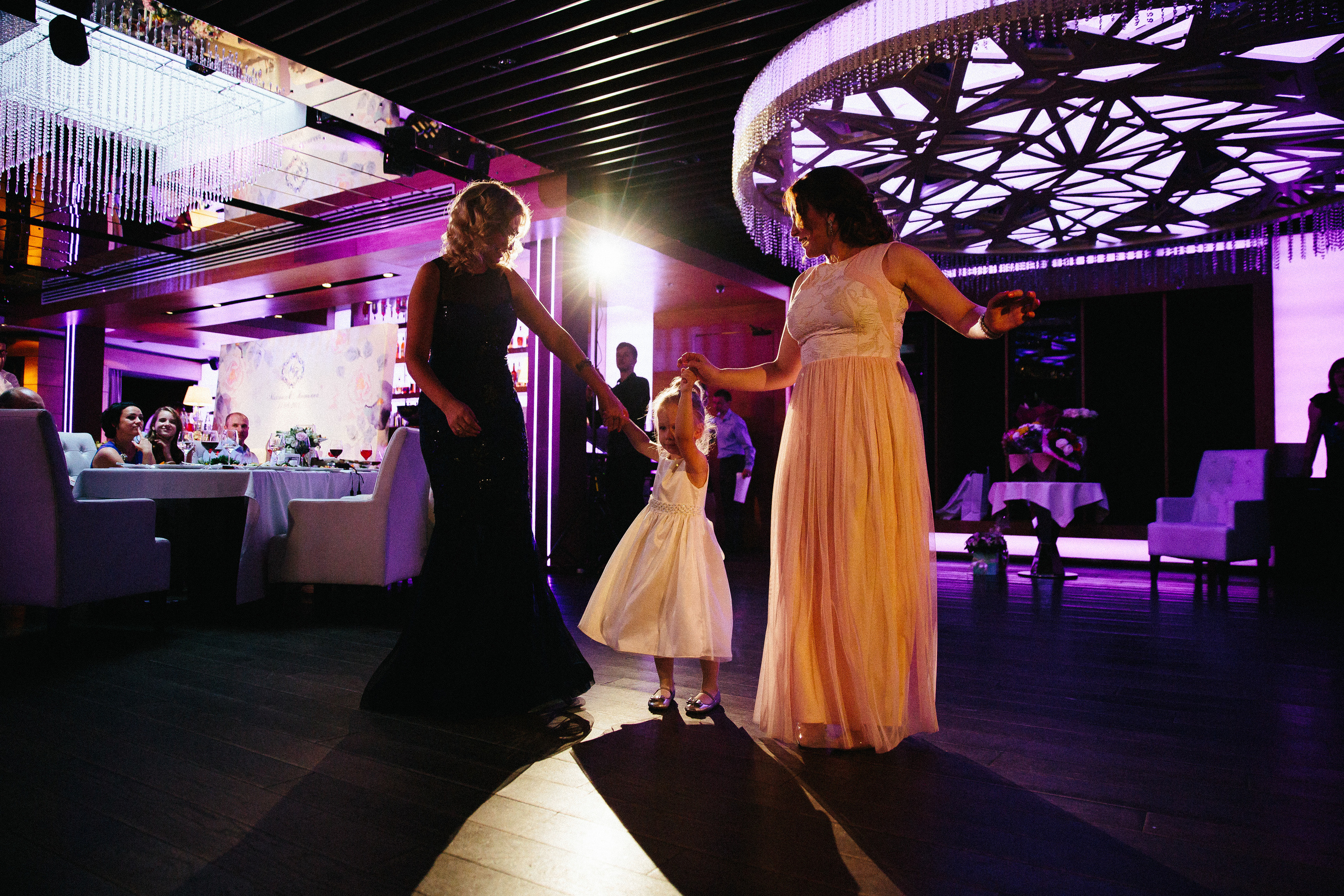 Анна и Максим. Довиль. Александр Чернин. Семейный и событийный фотограф