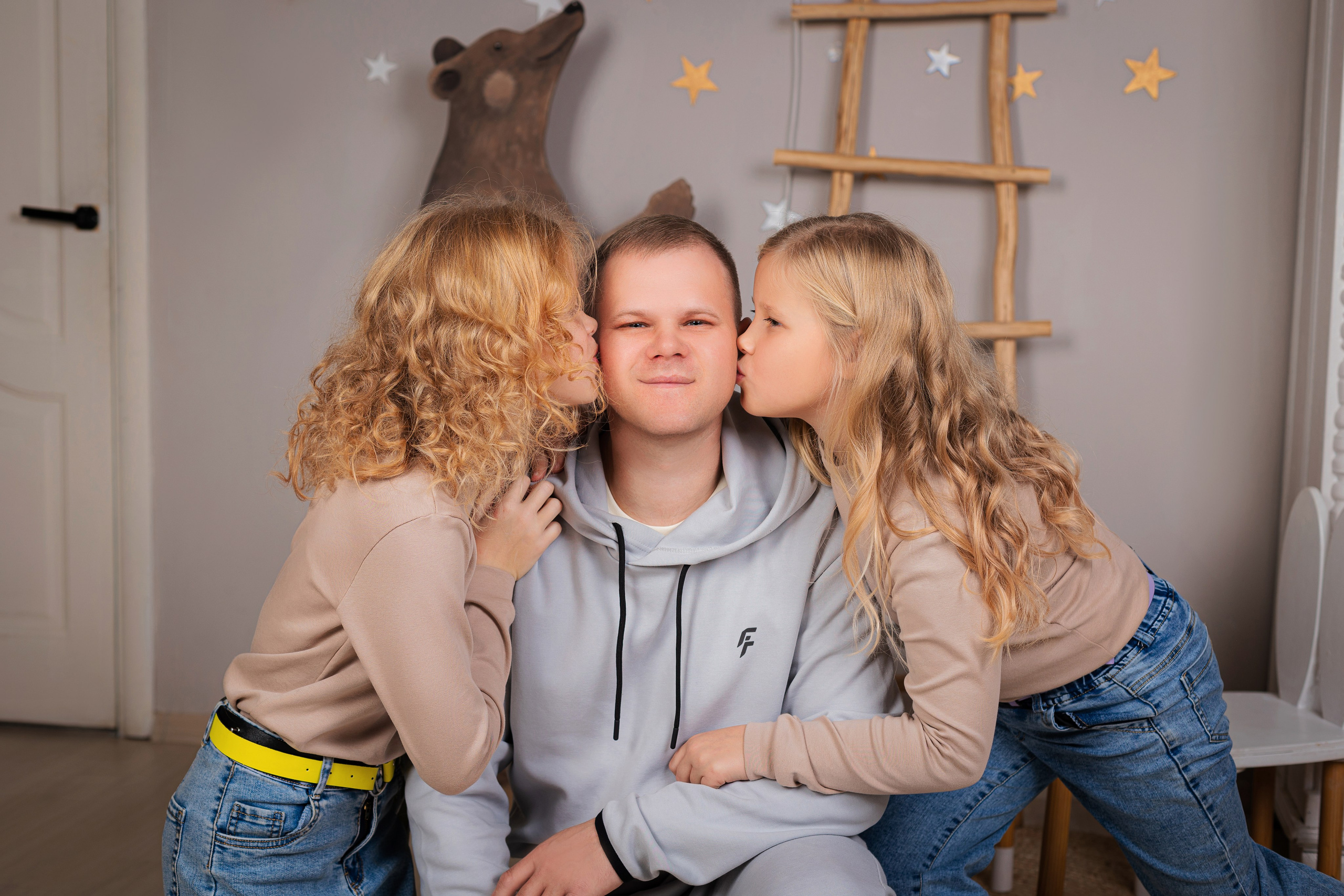 Анна, Игорь, Влада, София и Глеб. Фотограф ВИКА МЕДУЗА