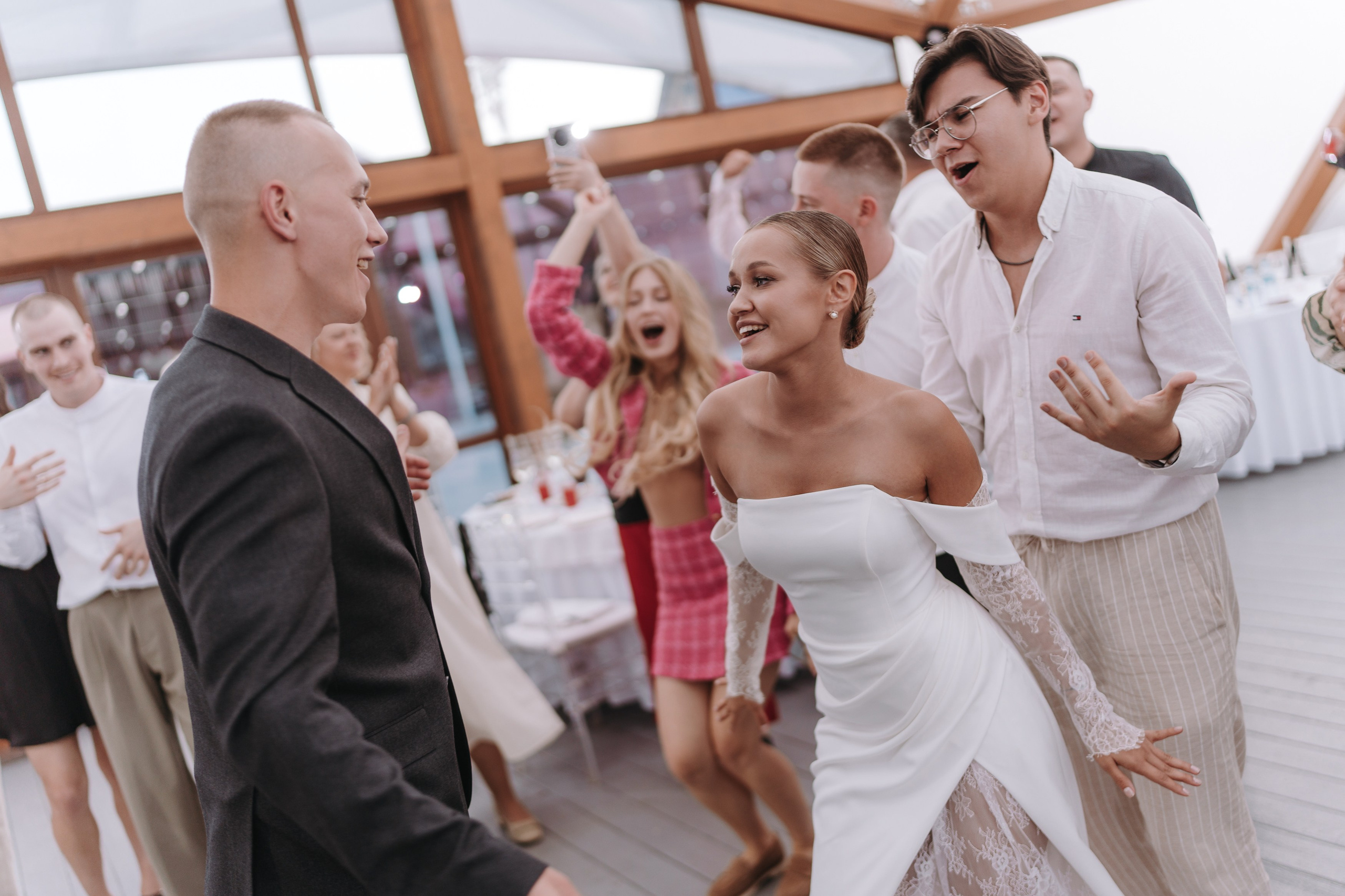 ШАТЕР ХОТИМ ЕДИМ, ВЕДУЩИЙ СИЯВУШ ШЕРМЕТЗАДЕ