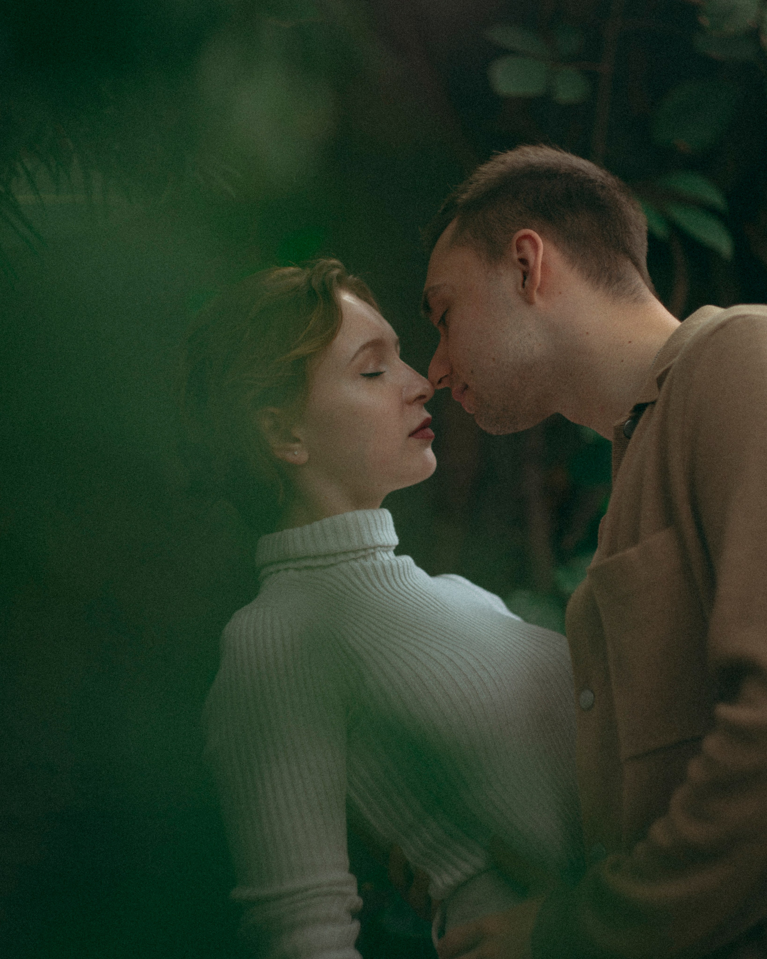 Lovestory in greenhouse on Chernyshevskaya. Katya Che | Photographer | Beograd