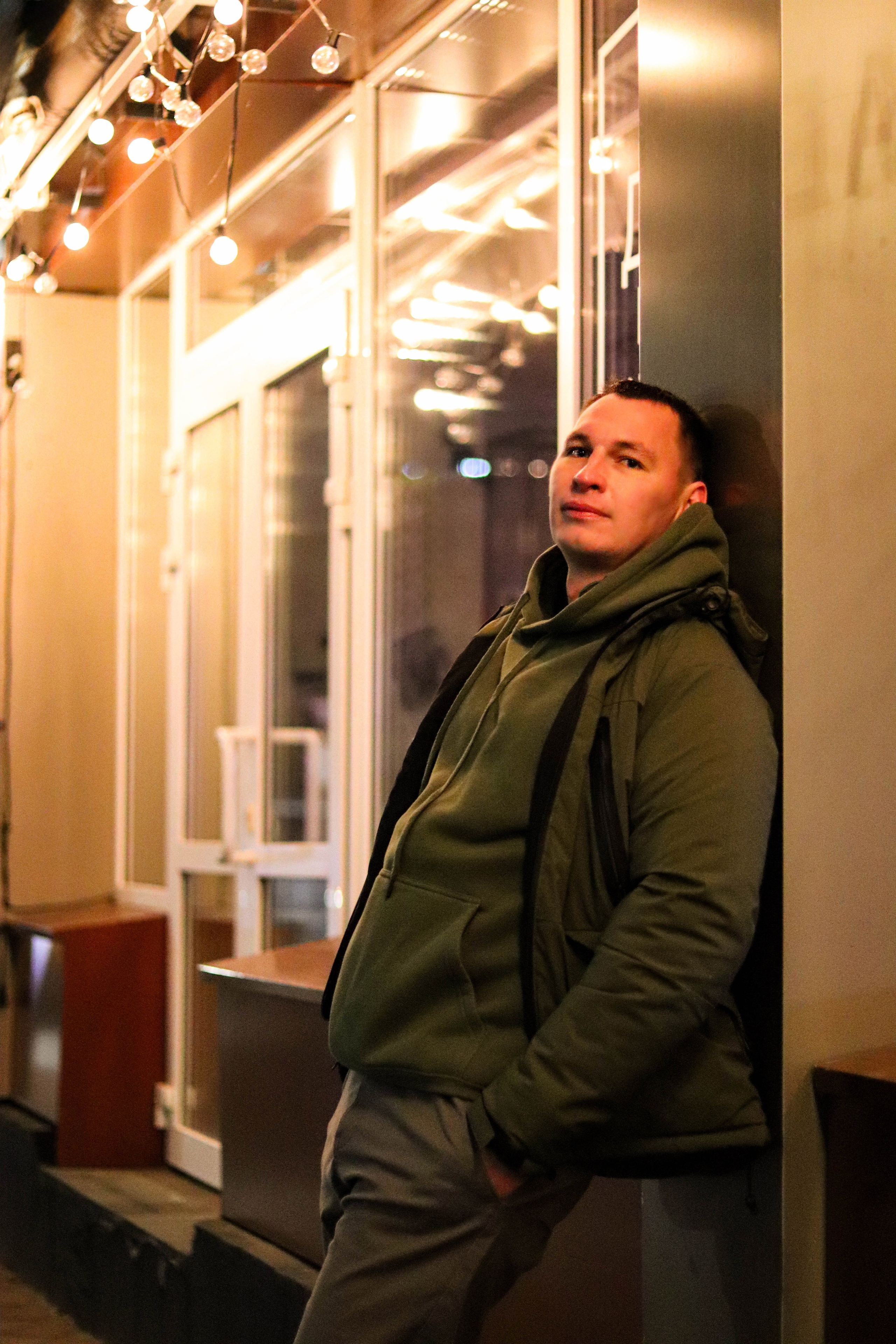 индивидуальная мужская фотосессия вечерняя съёмка фотограф саратов елизавета Белова  топ фотографов саратов семейнаясъёмка съёмка в студии съёмка на улице