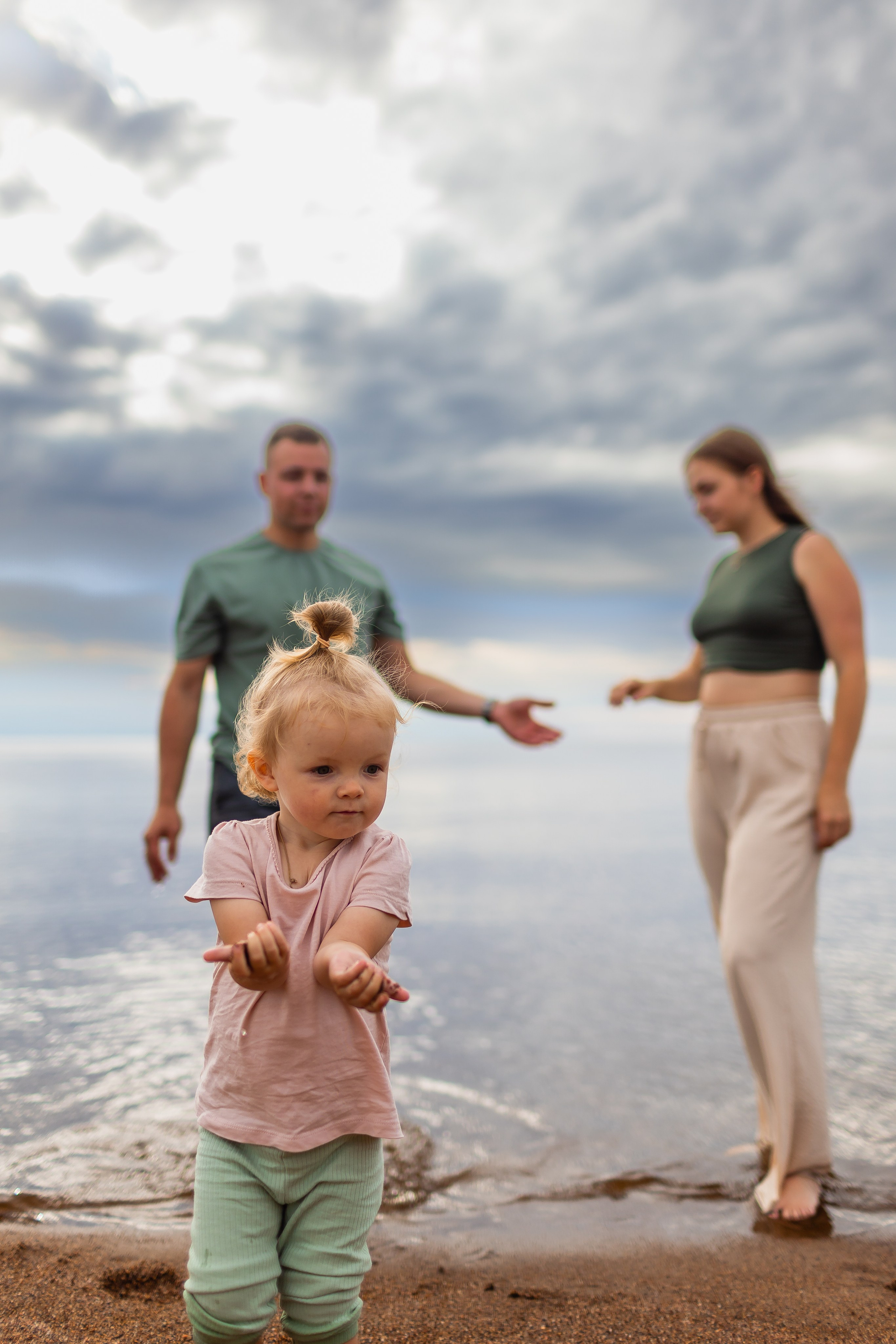 СЕМЕЙНАЯ / Гриша, Люда и Апполинария. Фотограф Лодейное Поле Екатерина Герасимова в Санкт-Петербурге и Лен. области