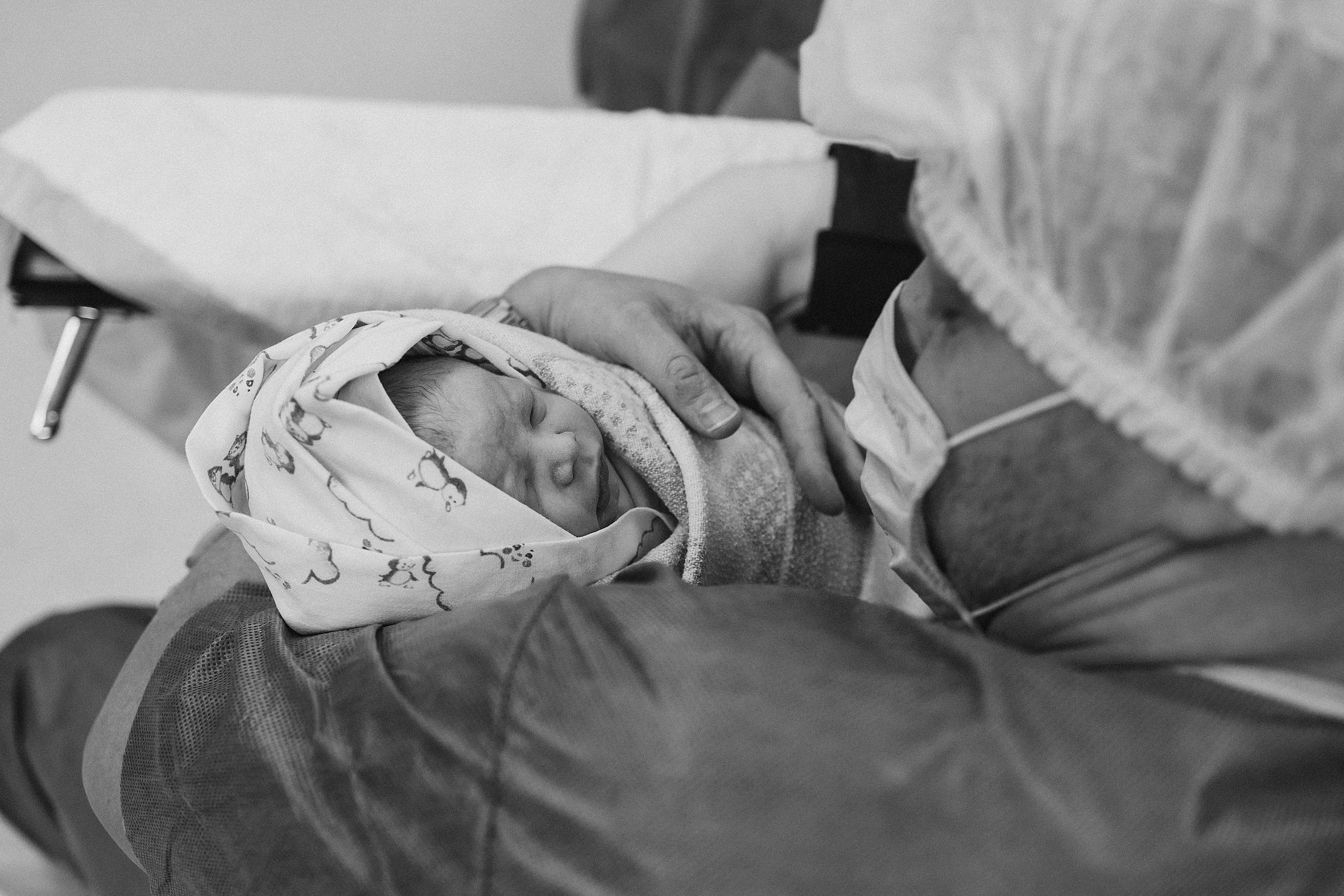 Фотограф на роды в Москве. Фотограф новорожденных в Москве Кристина Левит