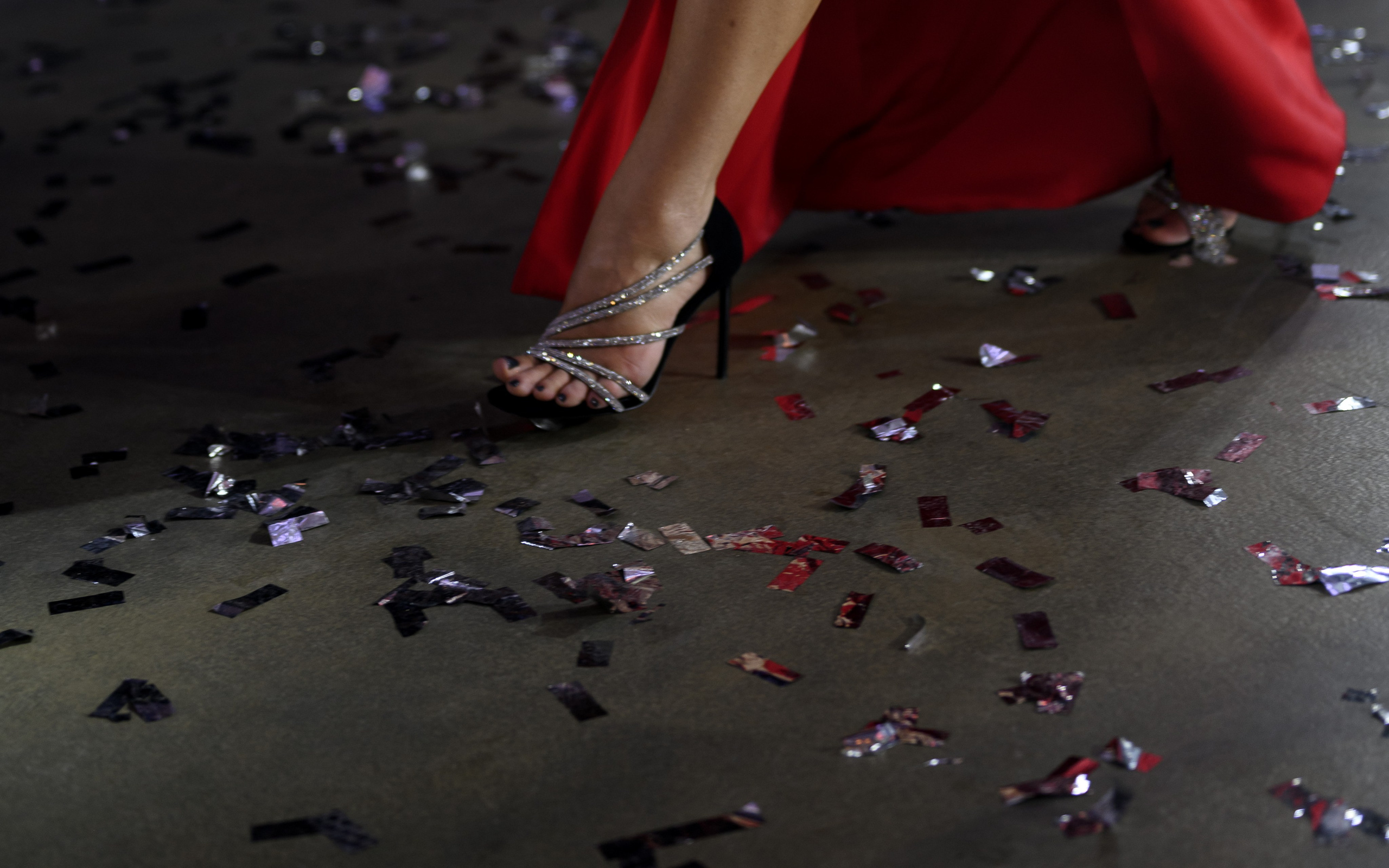 ЖЕСТОКИЕ ИГРЫ Евгении Яблоковой. Свадебный фотограф Минск