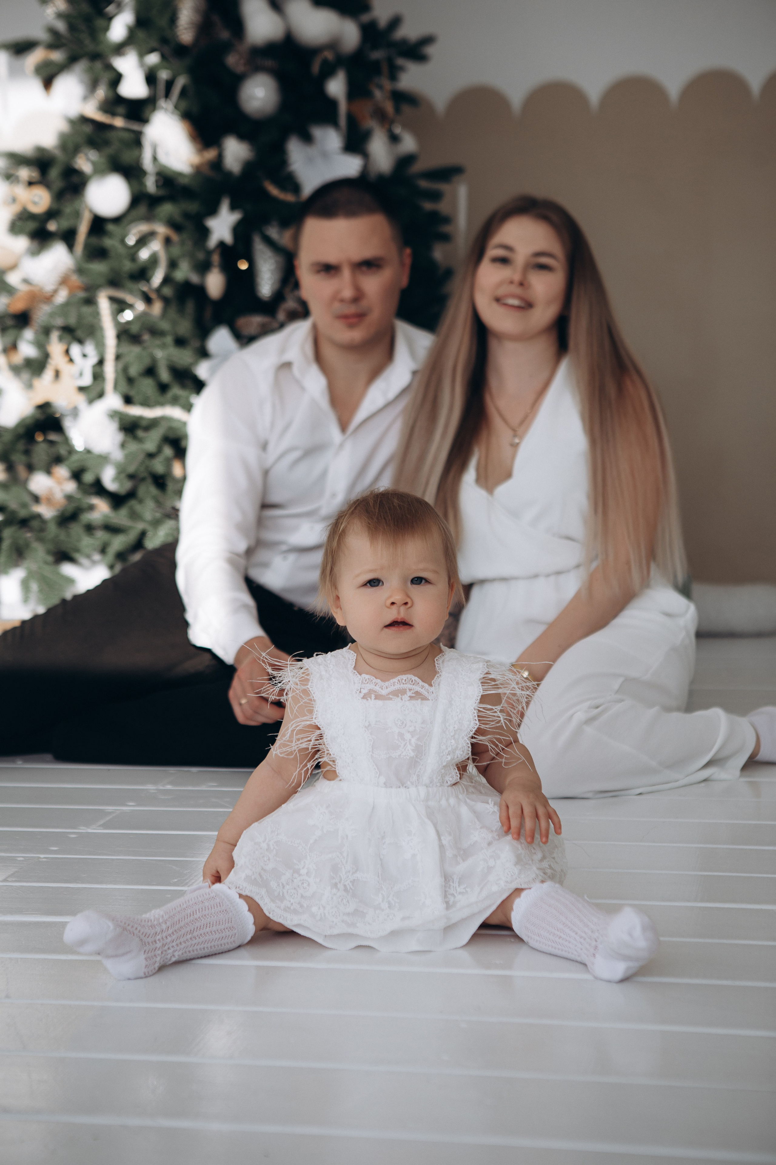 1 год Софие. Главная