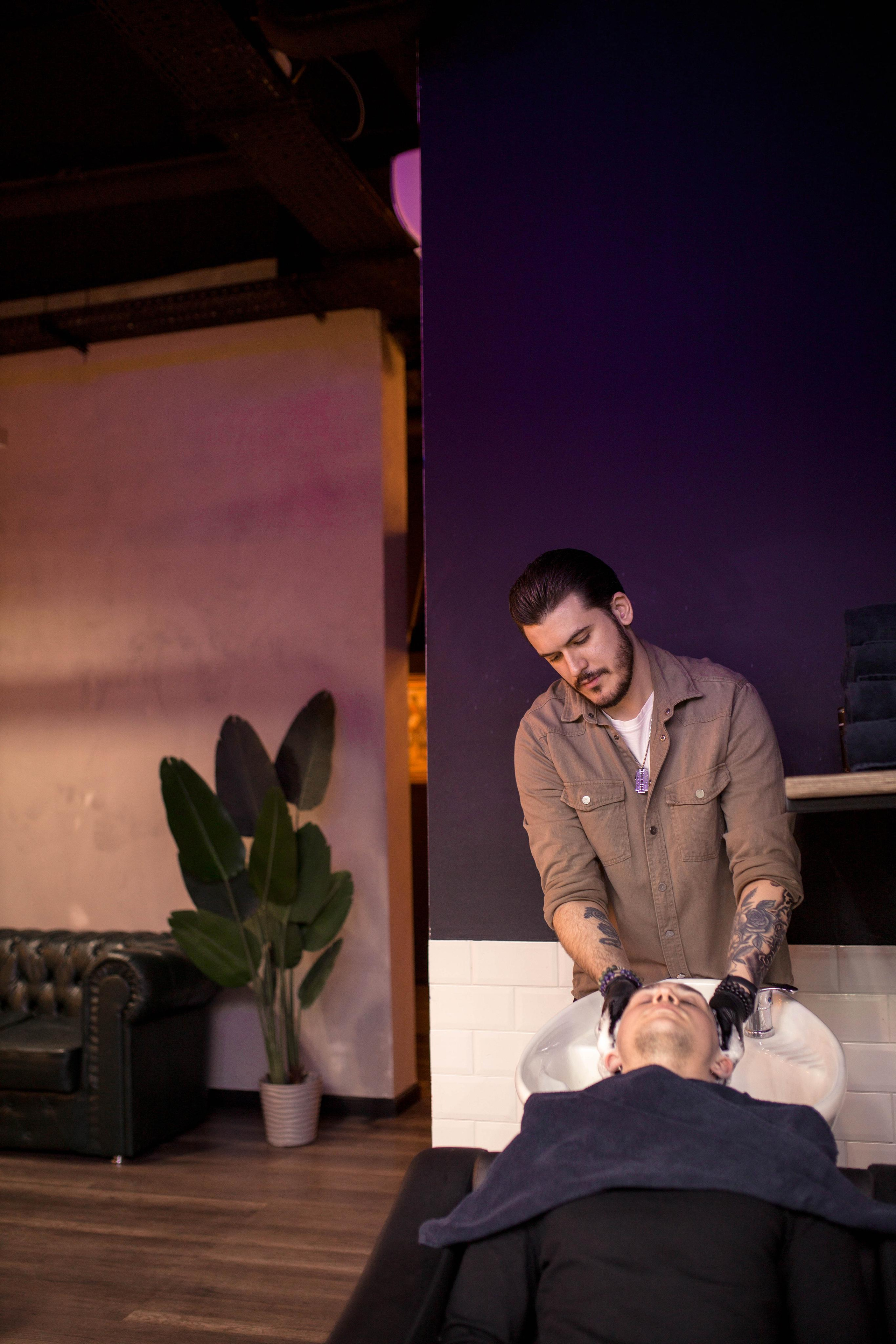 Контент съемка для барбера. Фотограф Валерия Горбунова Подольск Бутово Видное Щербинка