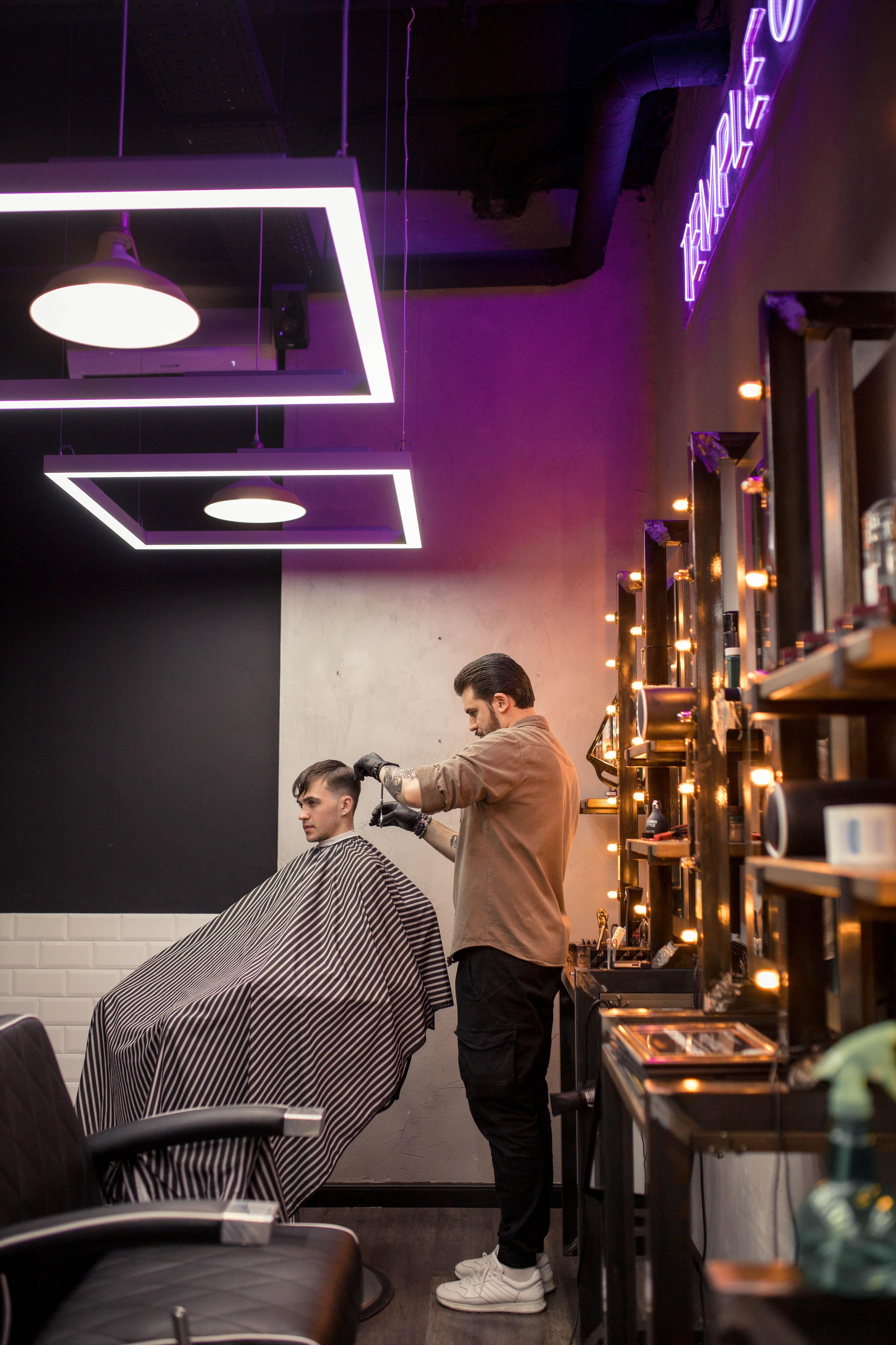 Контент съемка для барбера. Фотограф Валерия Горбунова Подольск Бутово Видное Щербинка