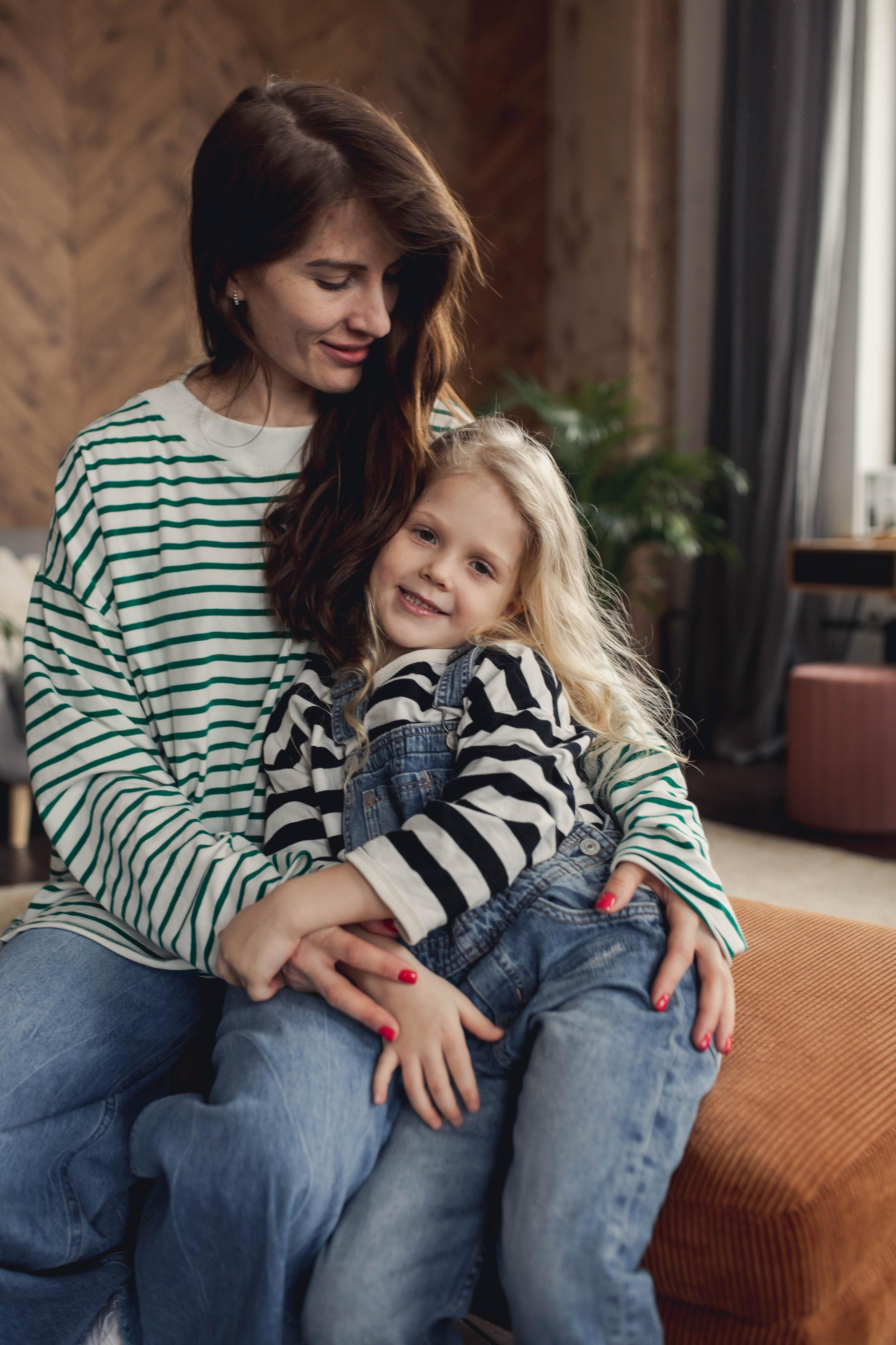 Фотосессия мамы и дочери в студии. Так много эмоций, так мало слов. Фотограф Валерия Горбунова Подольск Бутово Видное Щербинка