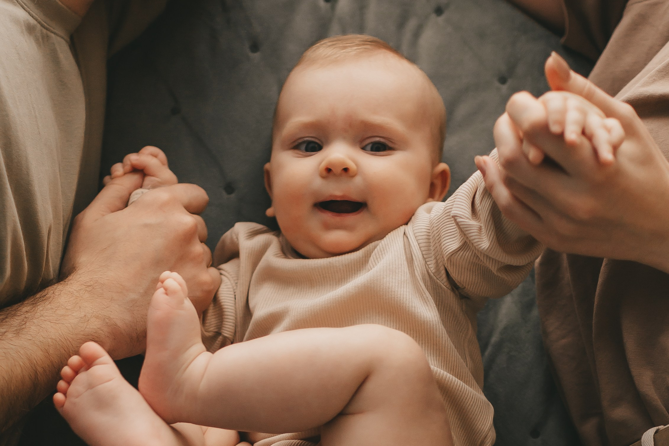 Женя, Юля и Вероника (домашняя фотосессия). Семейный и детский фотограф и видеограф в Москве, Дрокина Наталья