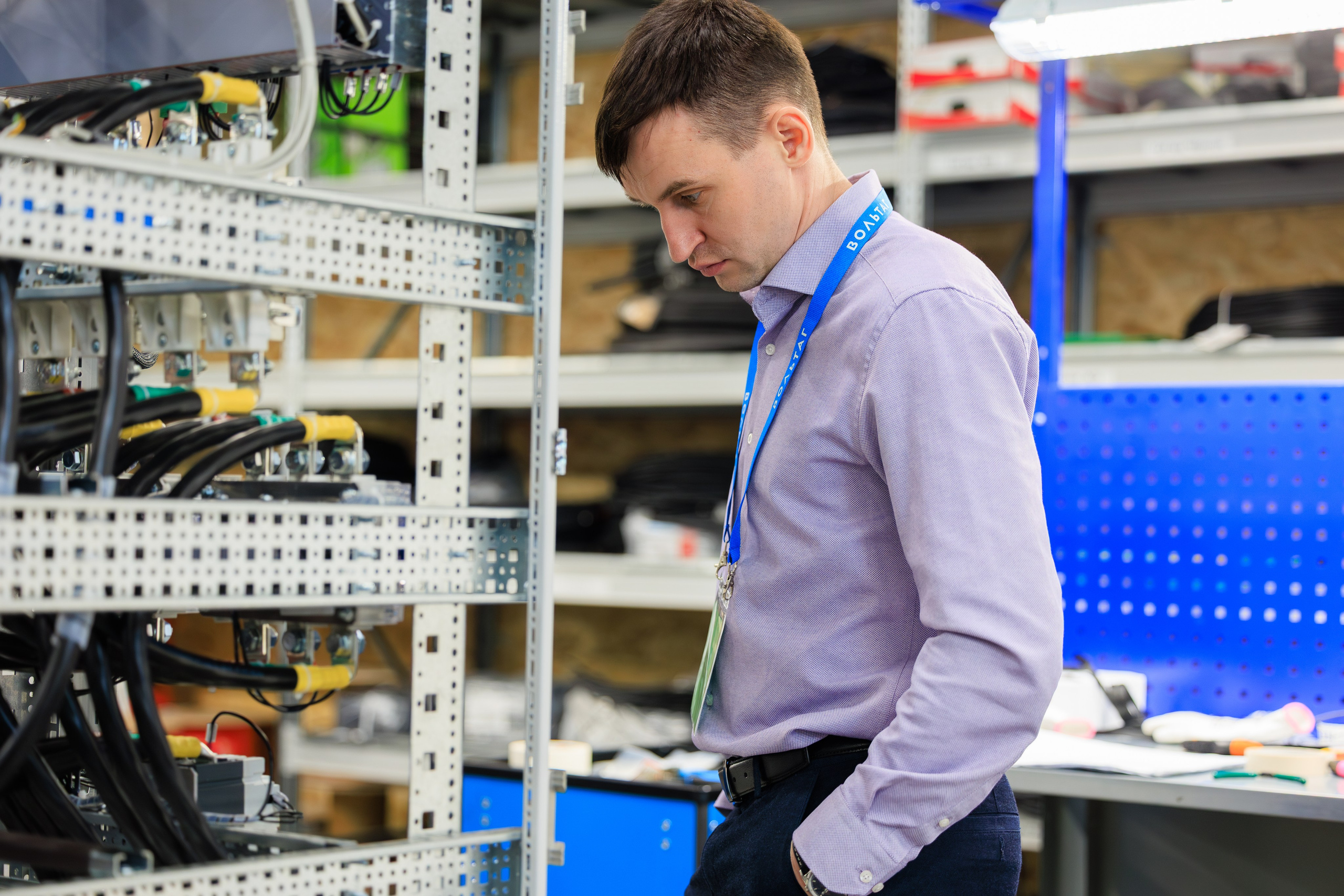 Вольтаг — Экскурсия по производству. Контент для бизнеса в Екатеринбурге Полдень Медиа