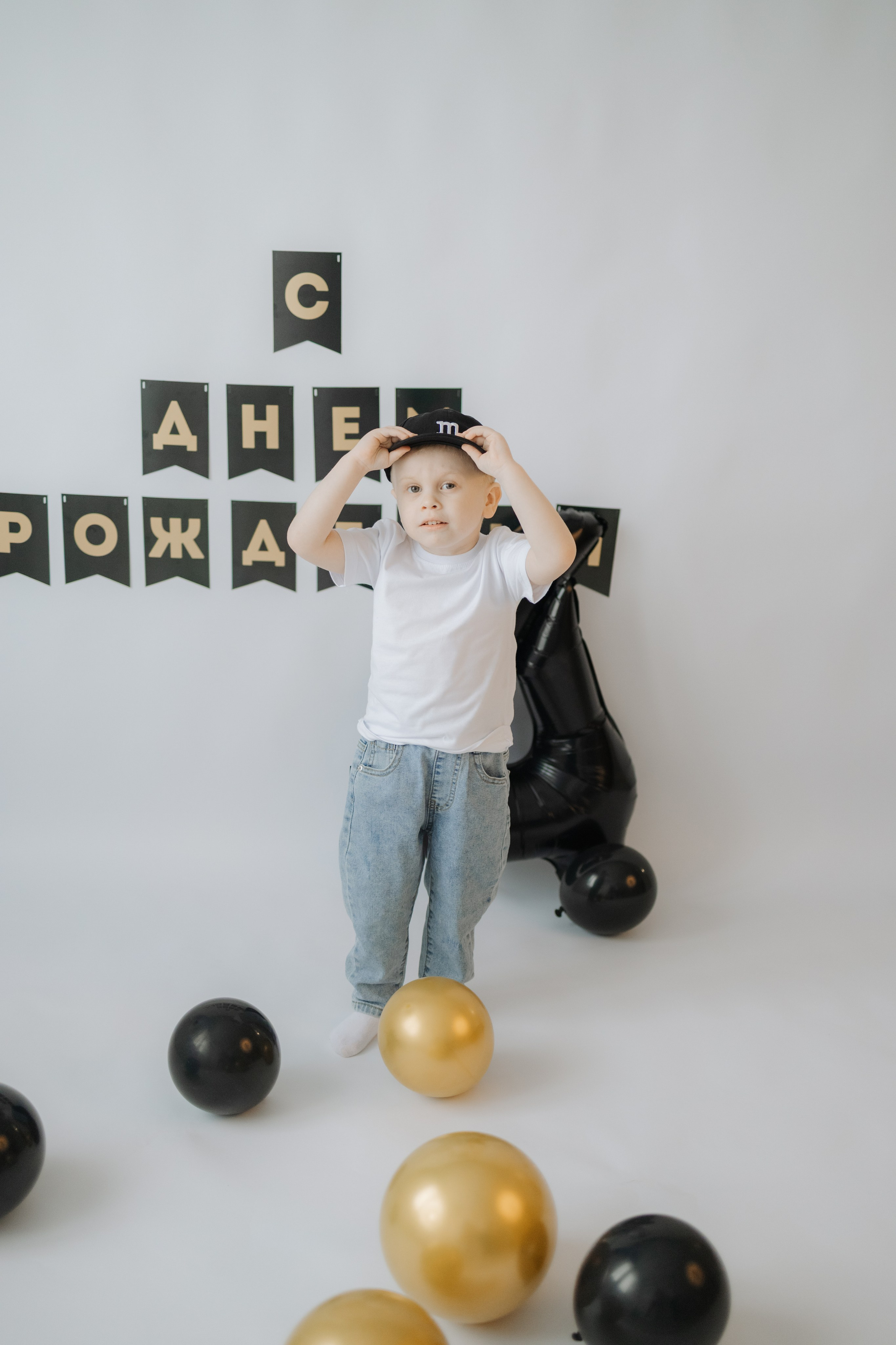 День рождения в студии. Семейный и Детский фотограф в Краснодаре Дарья Насаченко