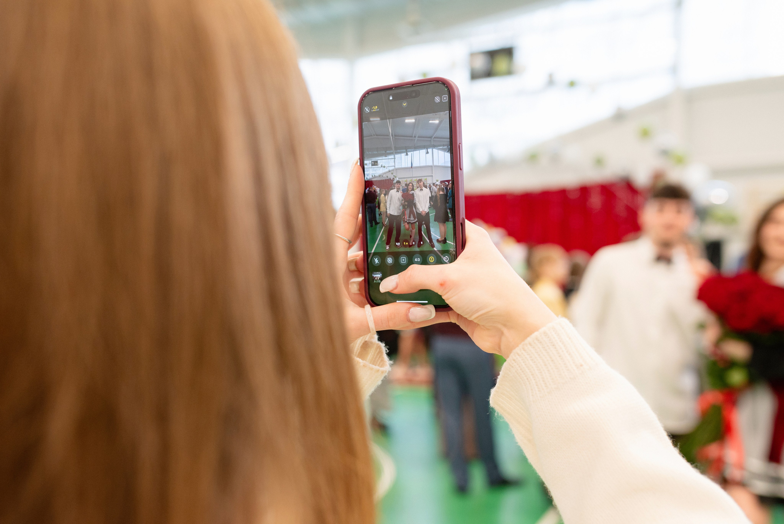 Фотограф на выпускной для старших классов в Сургуте и Нефтеюганске