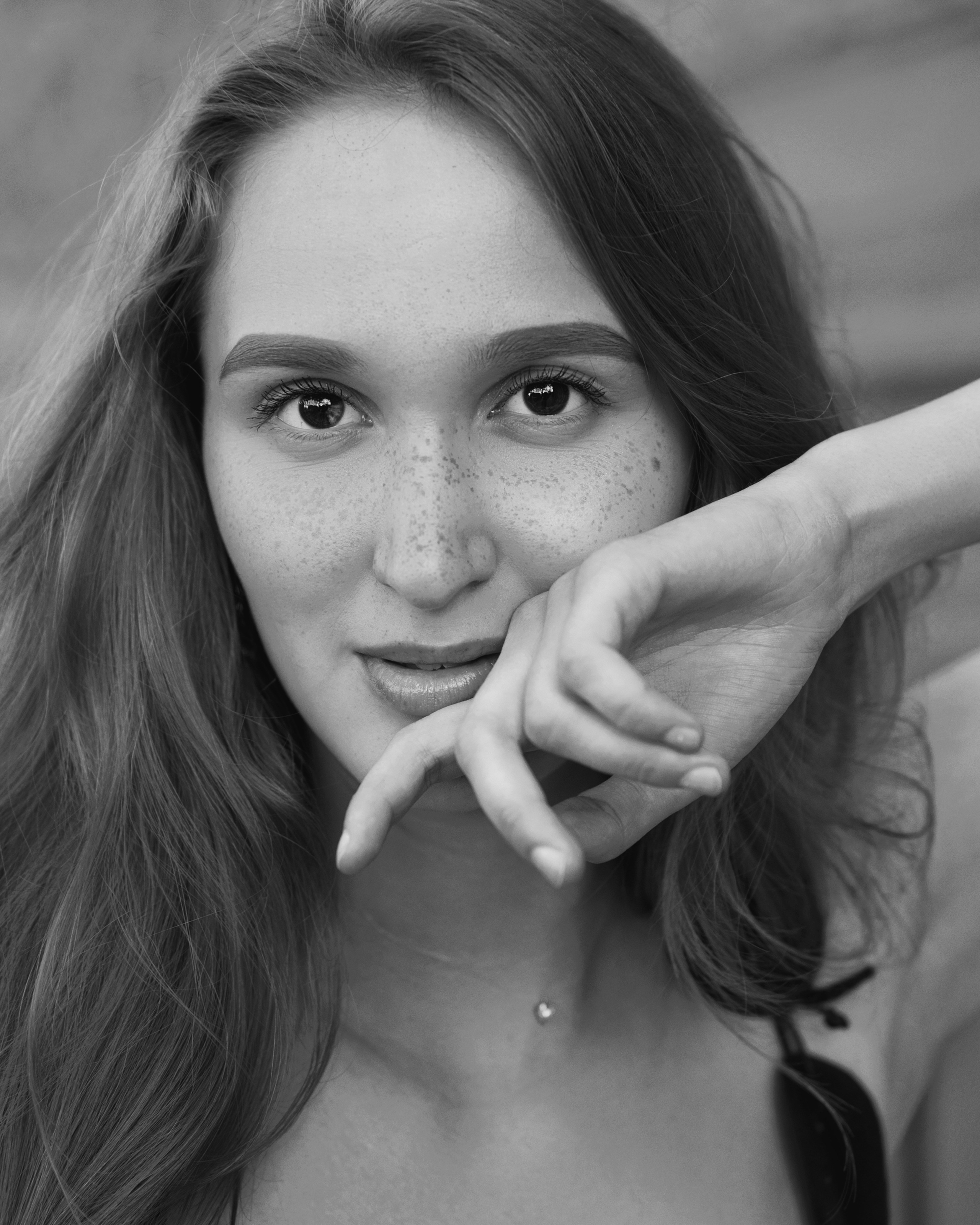 Женский портрет outdoor. Лиана Аскерова ваш фотограф в Санкт-Петербурге